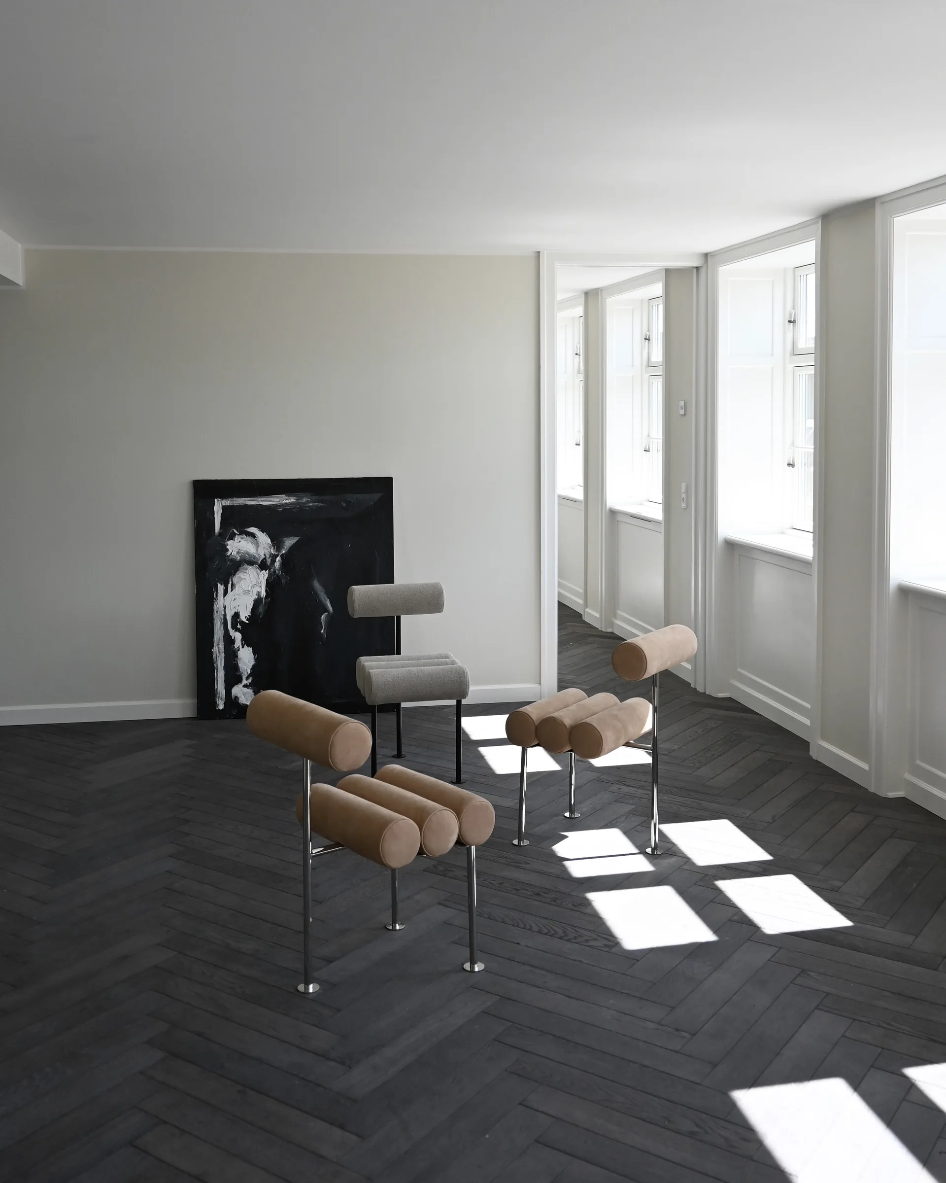 Hiro ダイニングチェア, Black frame-Sand 101 Copenhagen