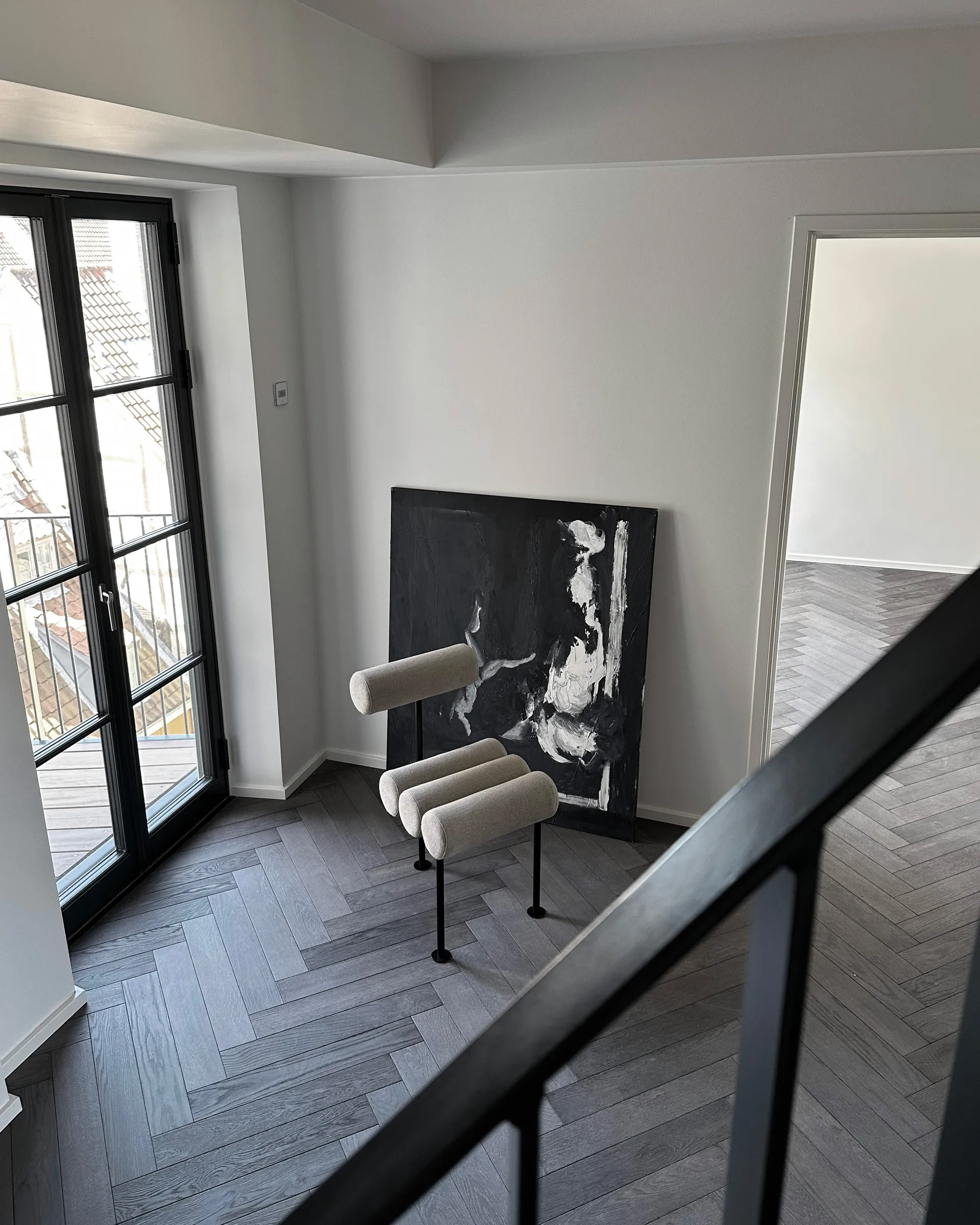 Hiro ダイニングチェア, Black frame-Sand 101 Copenhagen