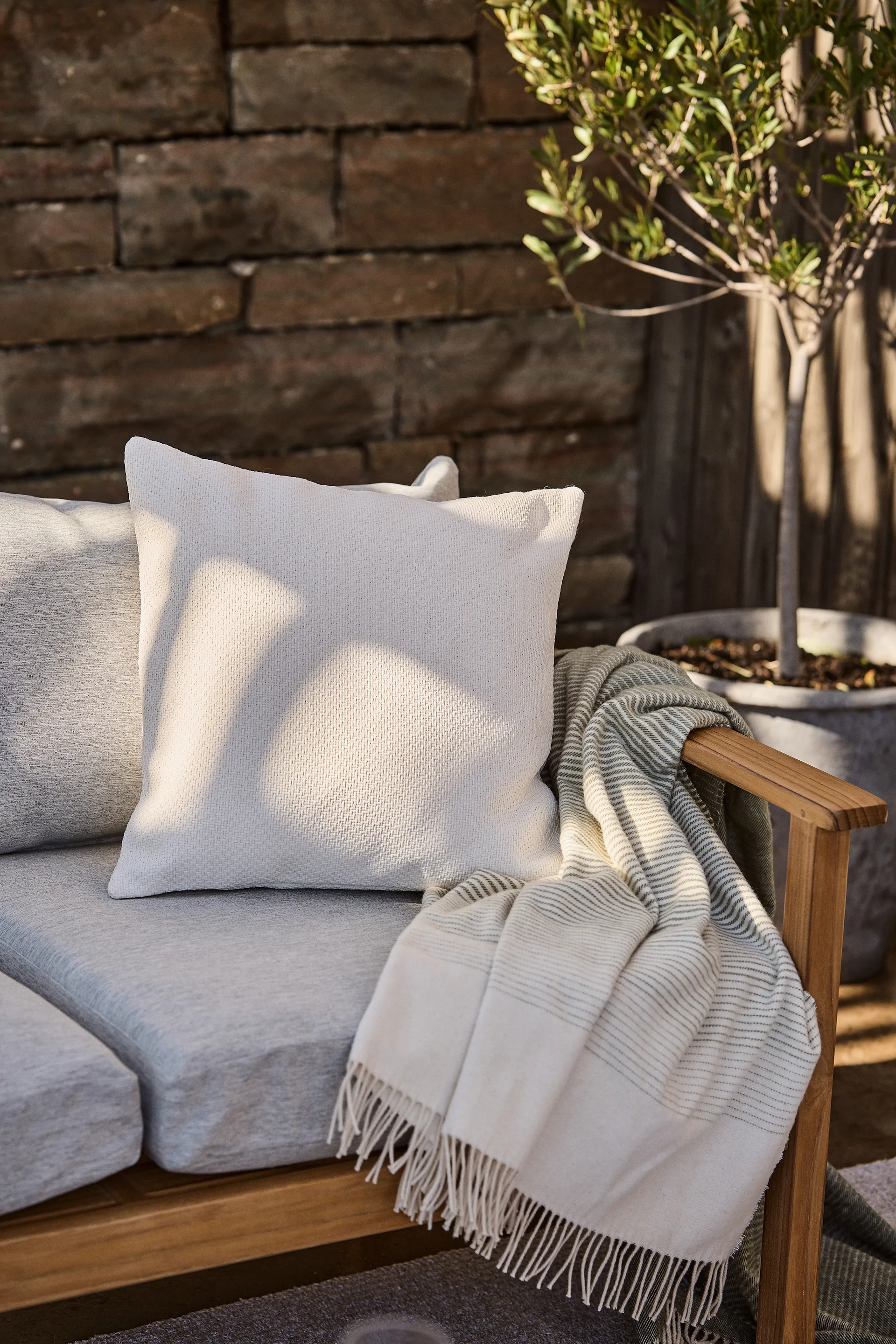 Asaryd クッション 45x45 cm, White 1898