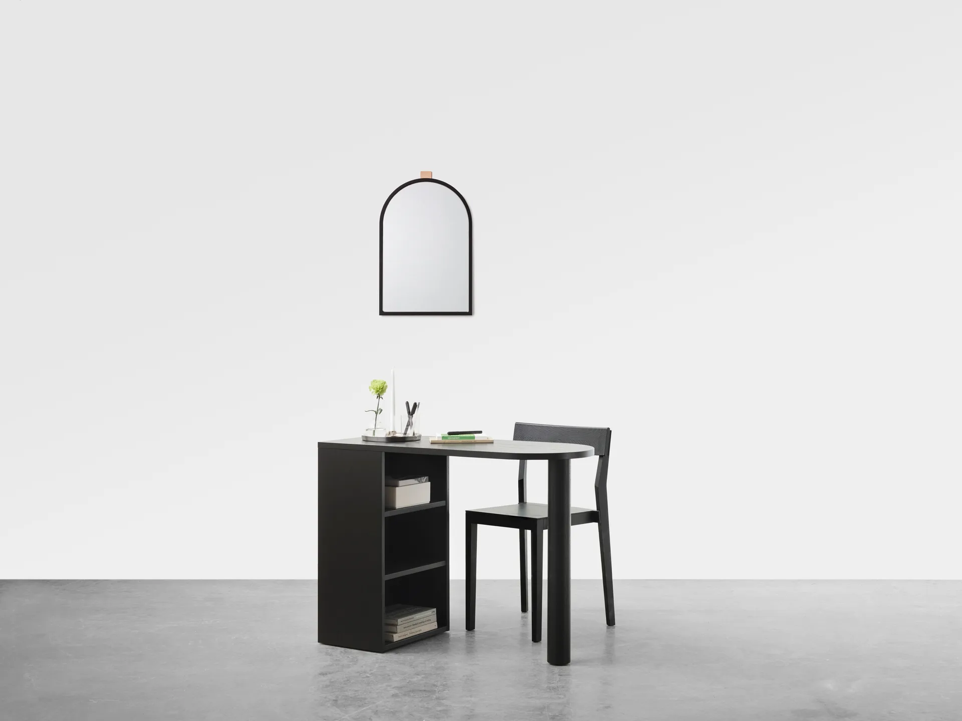 Echo ウォールミラー, Black, 43x63 cm A2 | エイツー