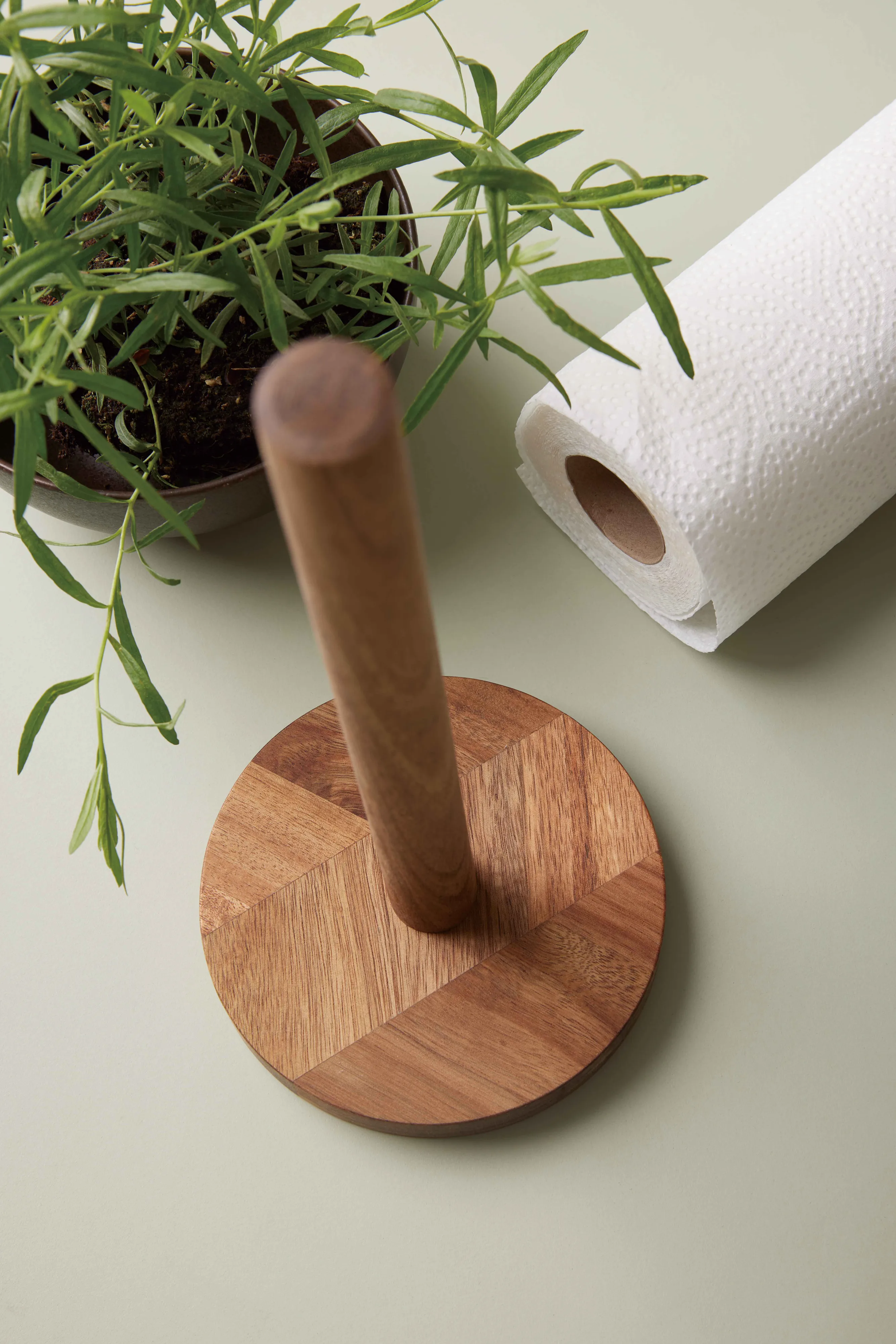 Aida | アイーダ からのキッチンペーパーホルダー - アカシアツリー