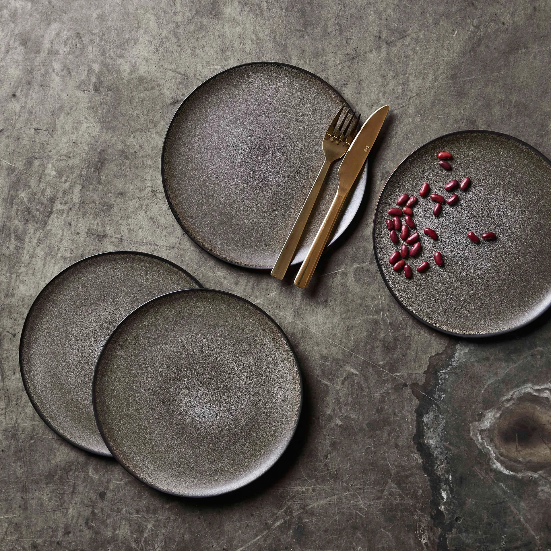 Raw プレート Ø23 cm, Forest brown Aida | アイーダ