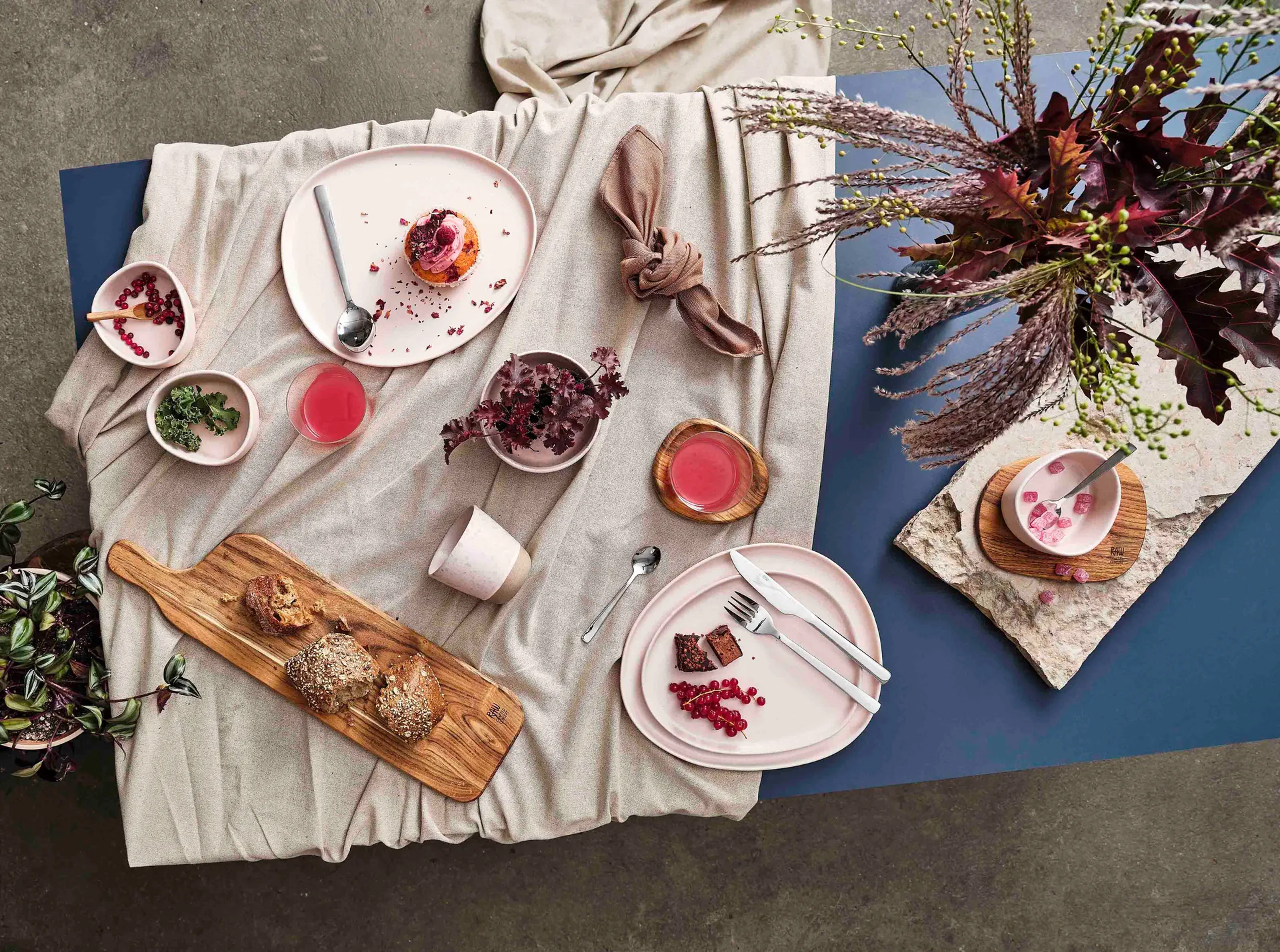 Raw オーガニック ランチプレート 24x21 cm, Nordic Nude Aida | アイーダ