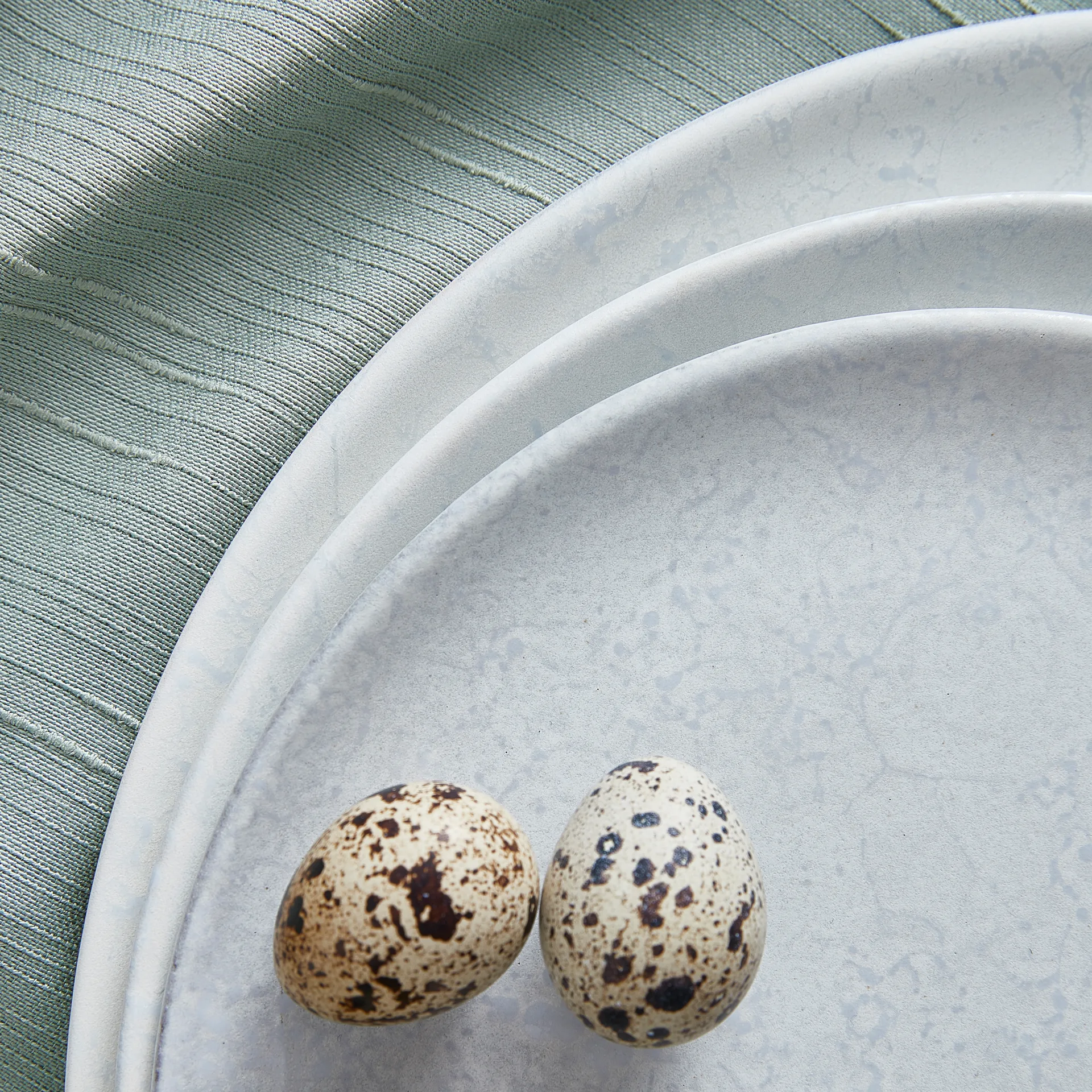 Raw プレート Ø28 cm, Arctic white Aida | アイーダ