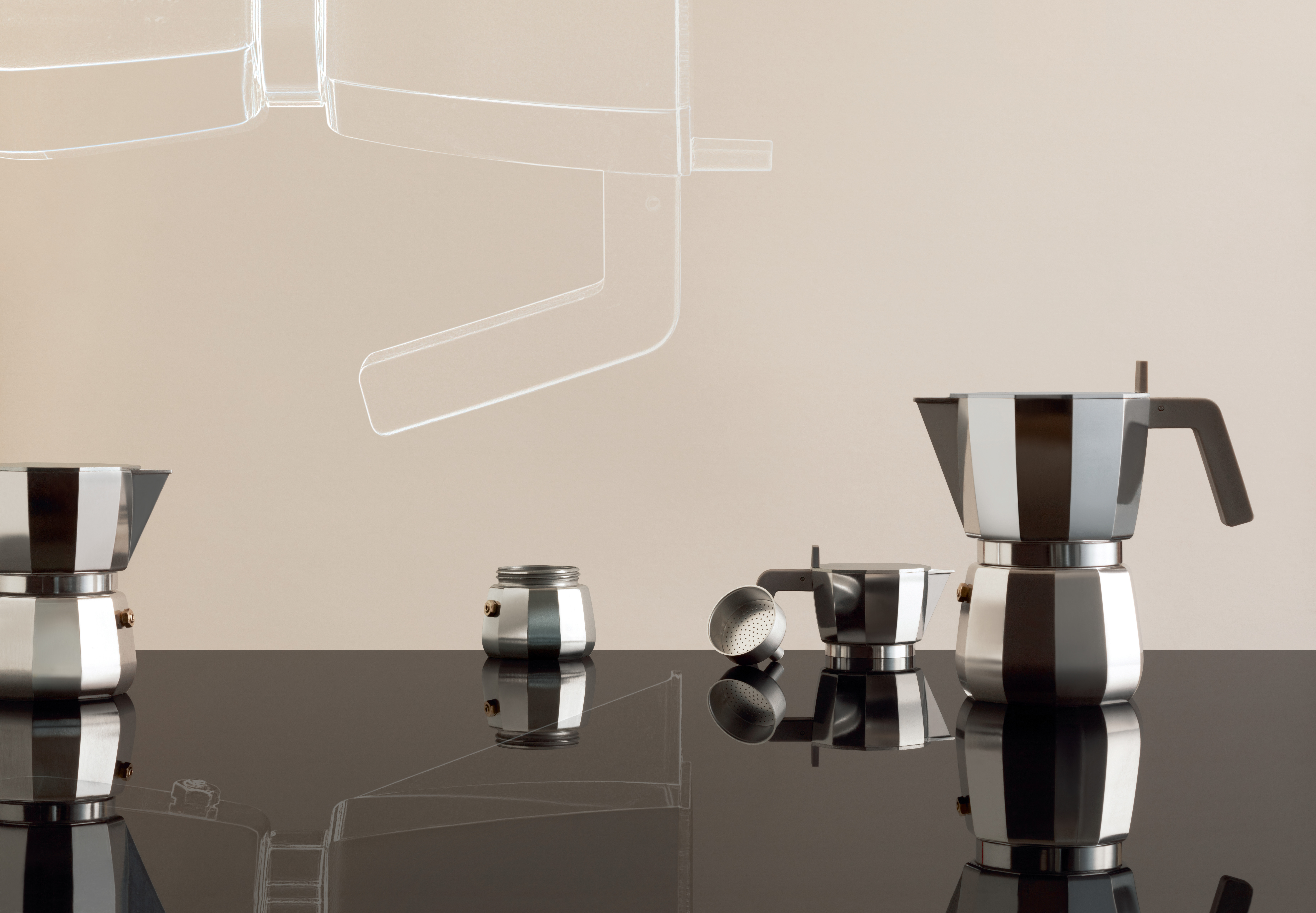 ALESSI /アレッシィのMOKAエスプレッソコーヒーメーカー