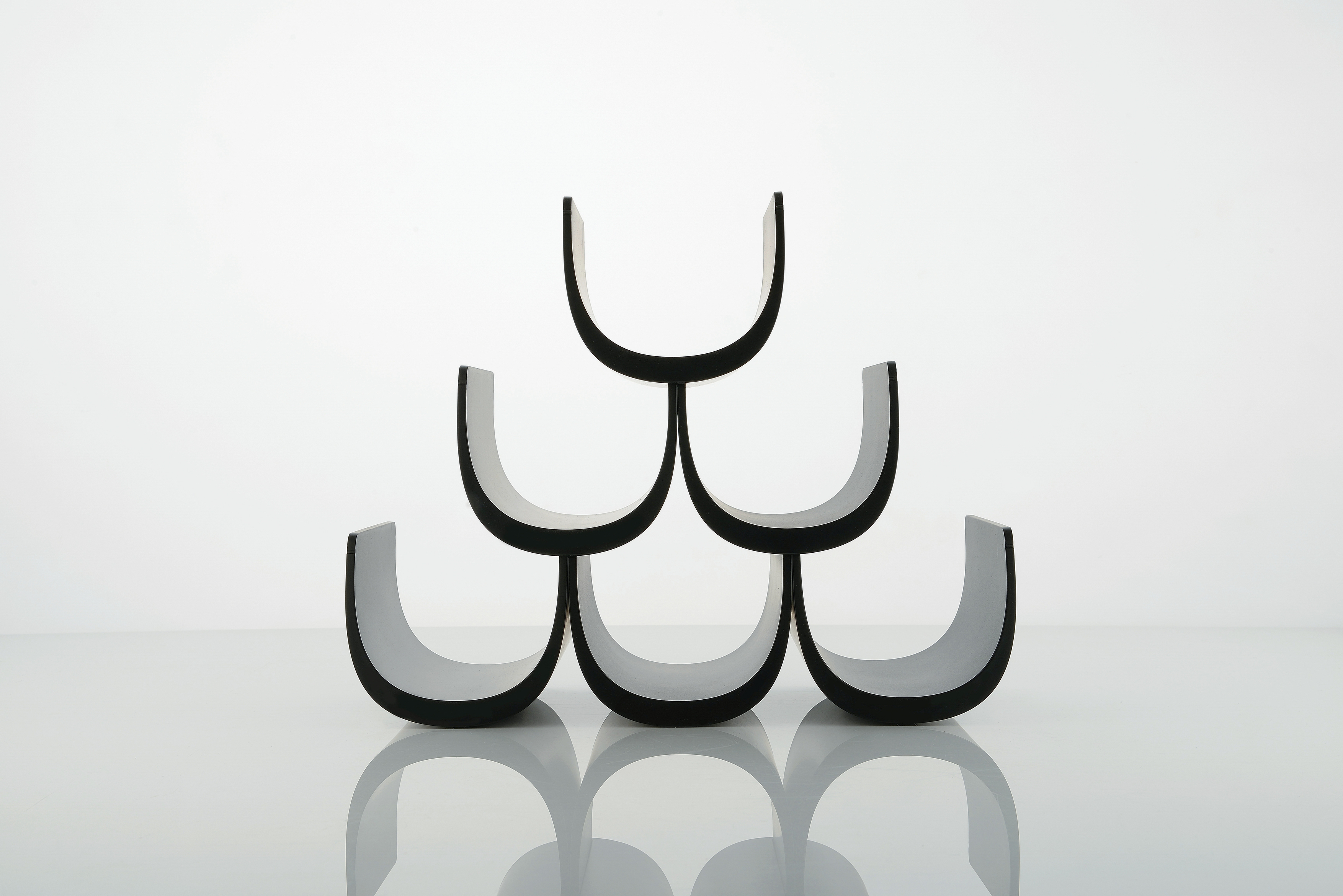 ALESSI - ALESSI/アレッシィ Noe ワインラック/ブラック Amazon.com: Alessi 
