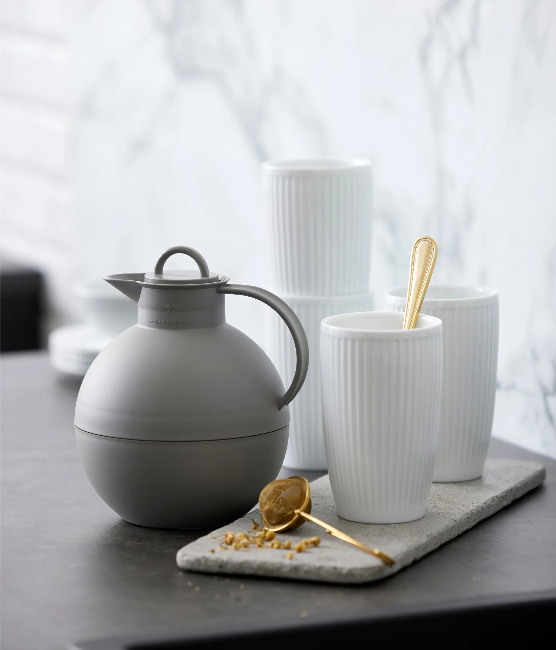 Kulan 保温ジャグ 0.94 l, Frost graphite grey Alfi