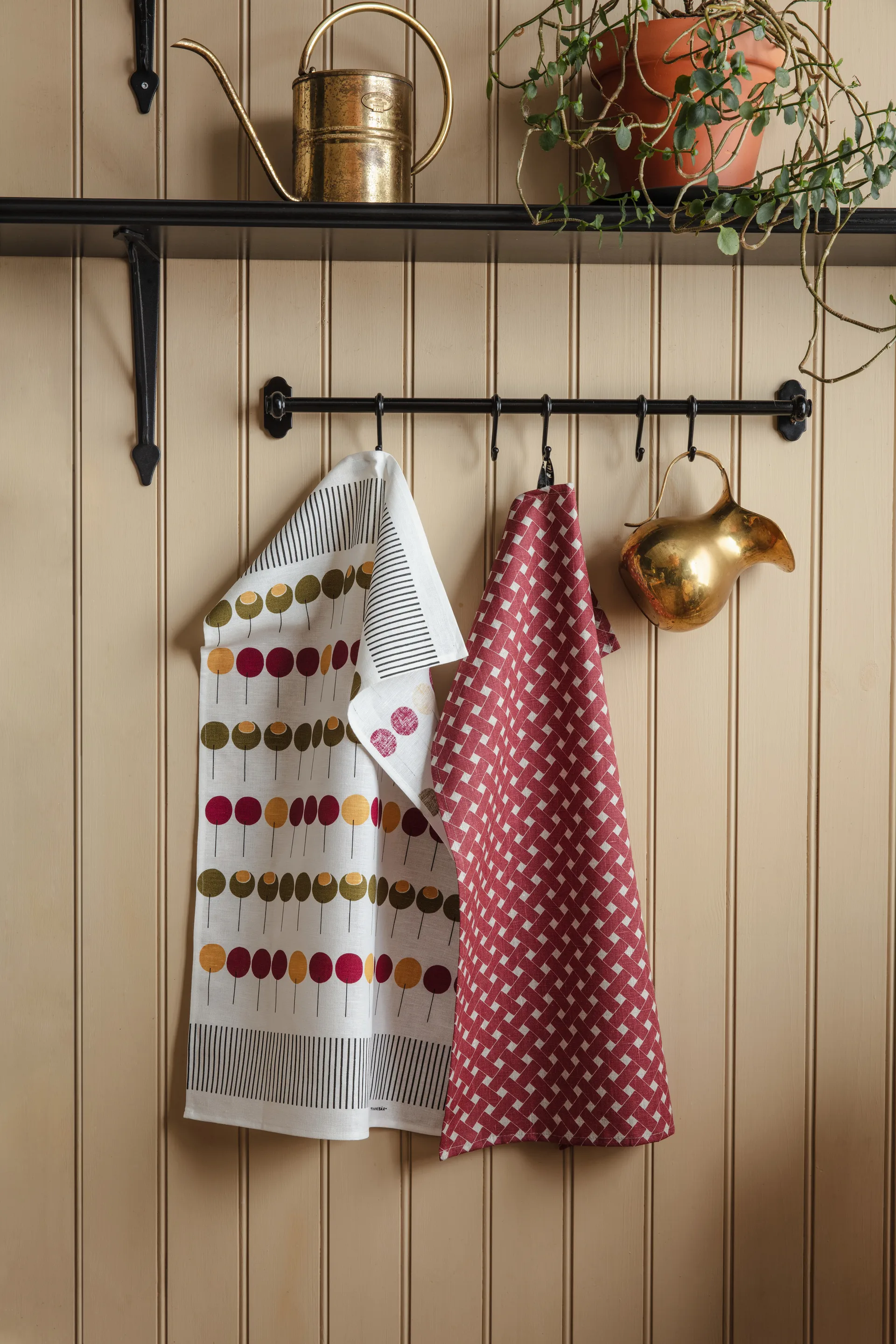 Basket キッチンタオル 47x70 cm, Red Almedahls | アルメダールズ