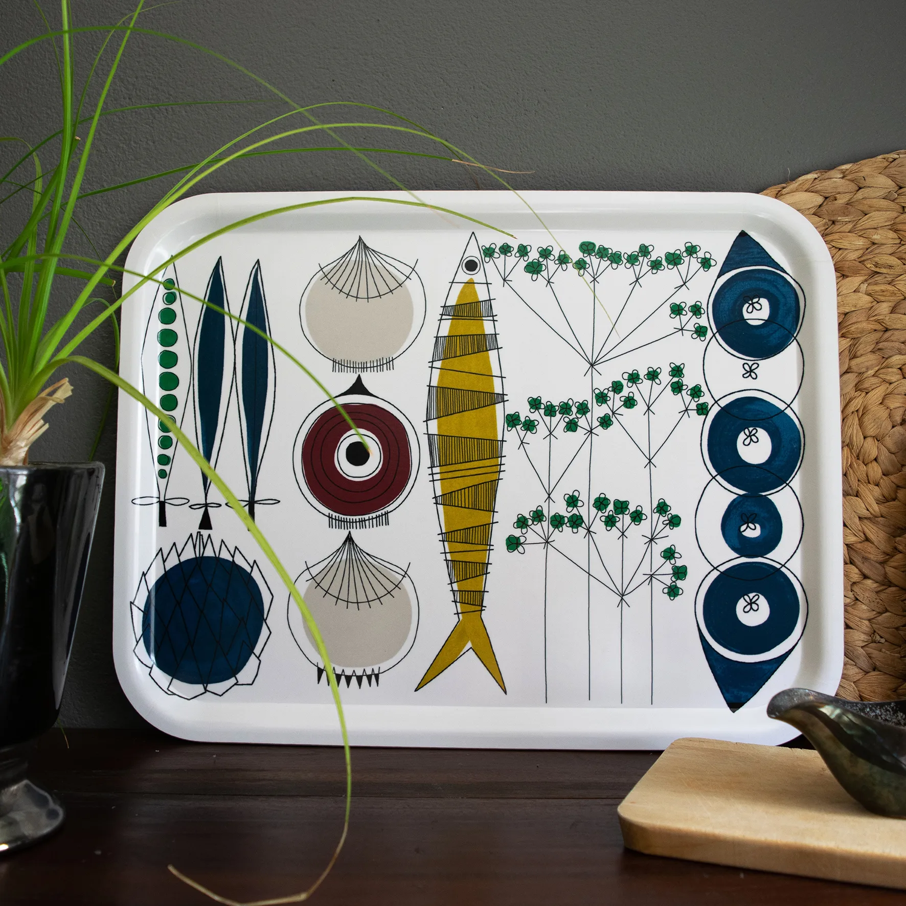 Picknick トレイ 33x43 cm, blue-multi Almedahls | アルメダールズ