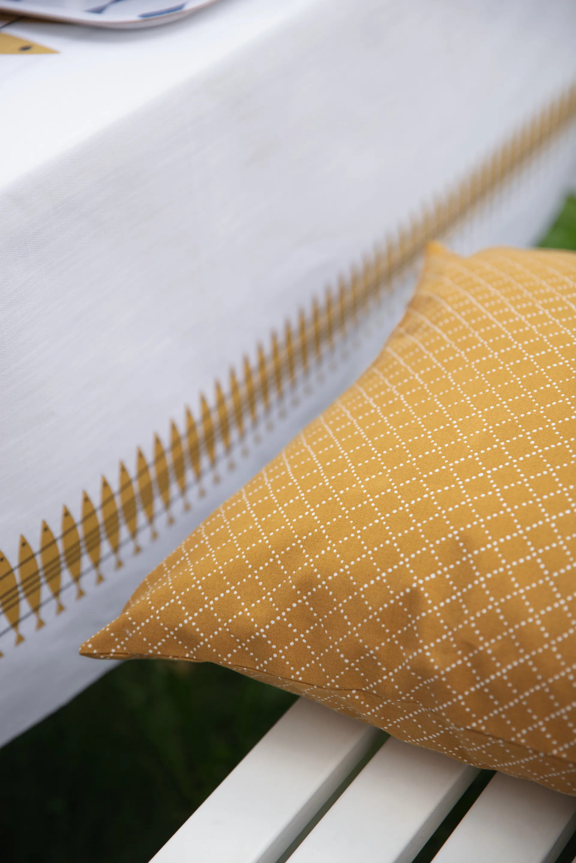 Prickruta クッションカバー 47x47 cm, Ochre Almedahls | アルメダールズ