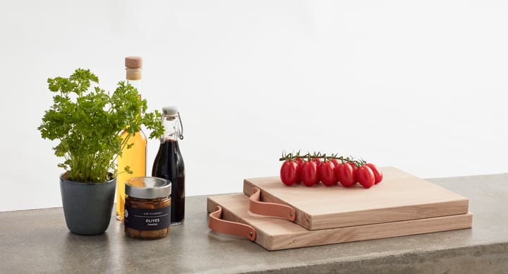 Andersen カッティングボード & レザーハンドル Medium 24x30 cm, Oak Andersen Furniture | アンデルセンファーニチャー