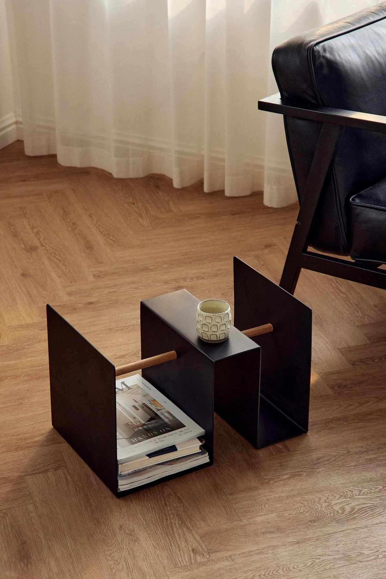 Edge サイドテーブル, Black (black) Andersen Furniture