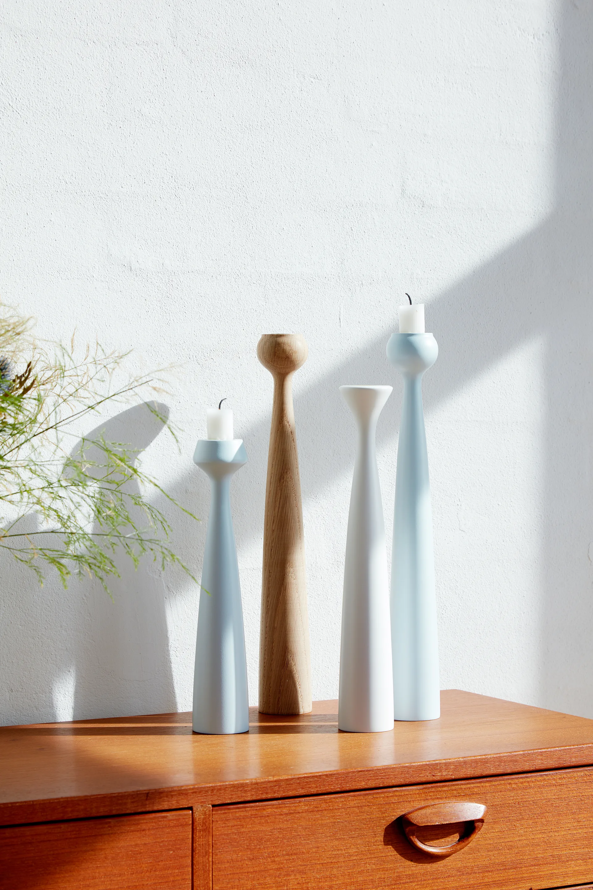 Blossom Rose キャンドルスティック 29 cm, Cool grey Applicata | アプリカータ