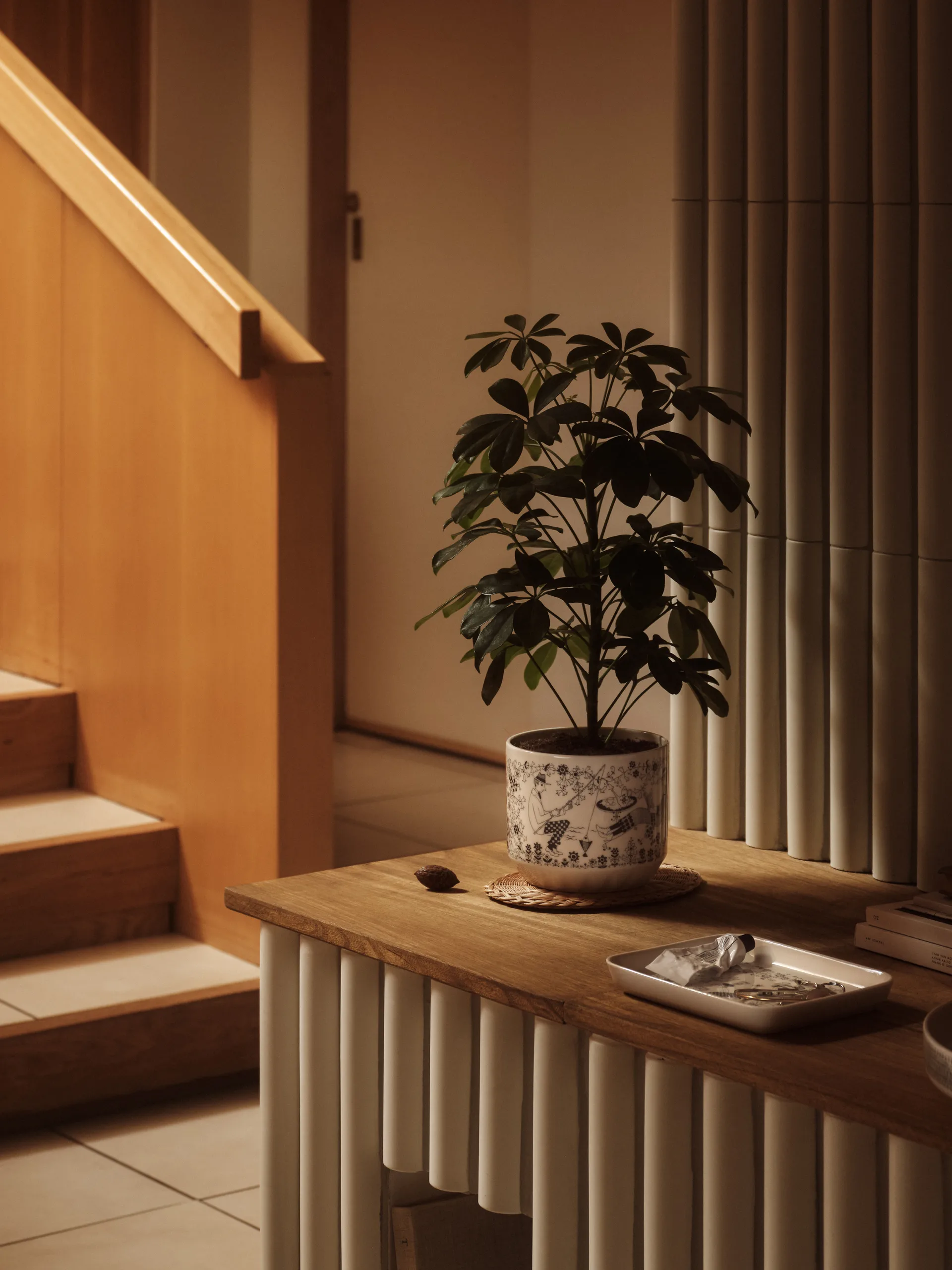 Emilia ポット Ø14 cm, Black-white Arabia | アラビア