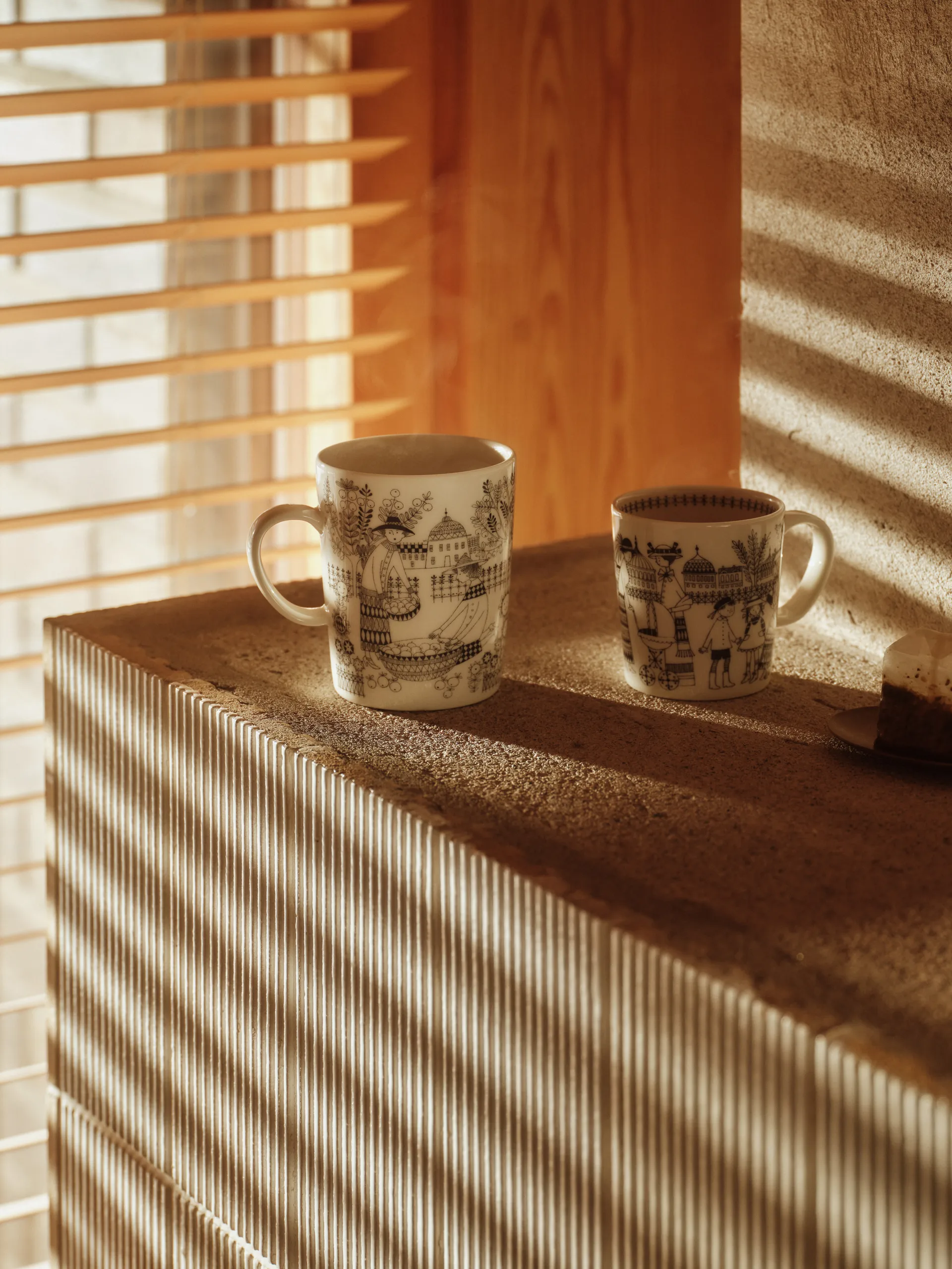 Emilia マグ 50 cl, Black-white Arabia | アラビア