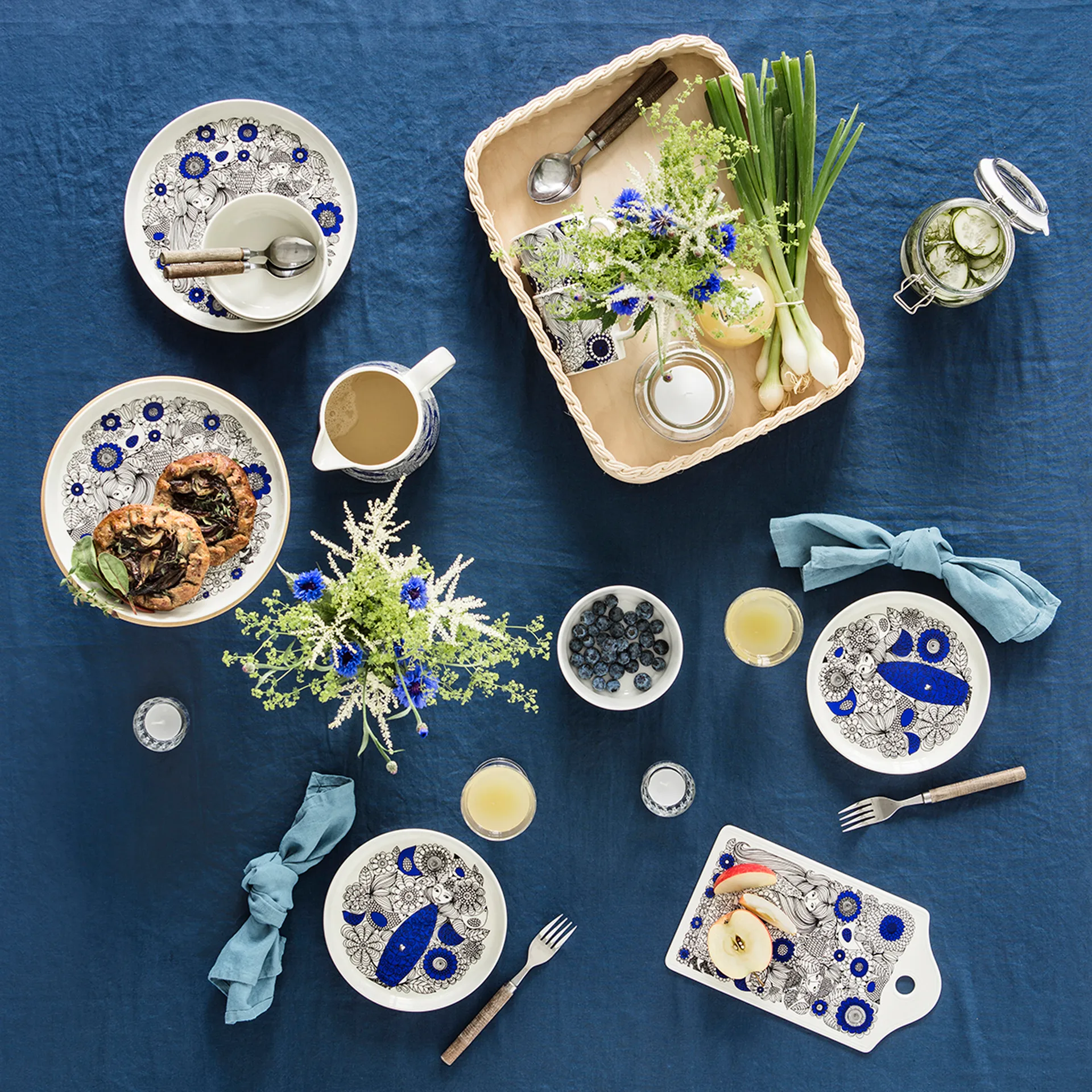 Pastoraali プレート Ø19 cm, Blue Arabia | アラビア