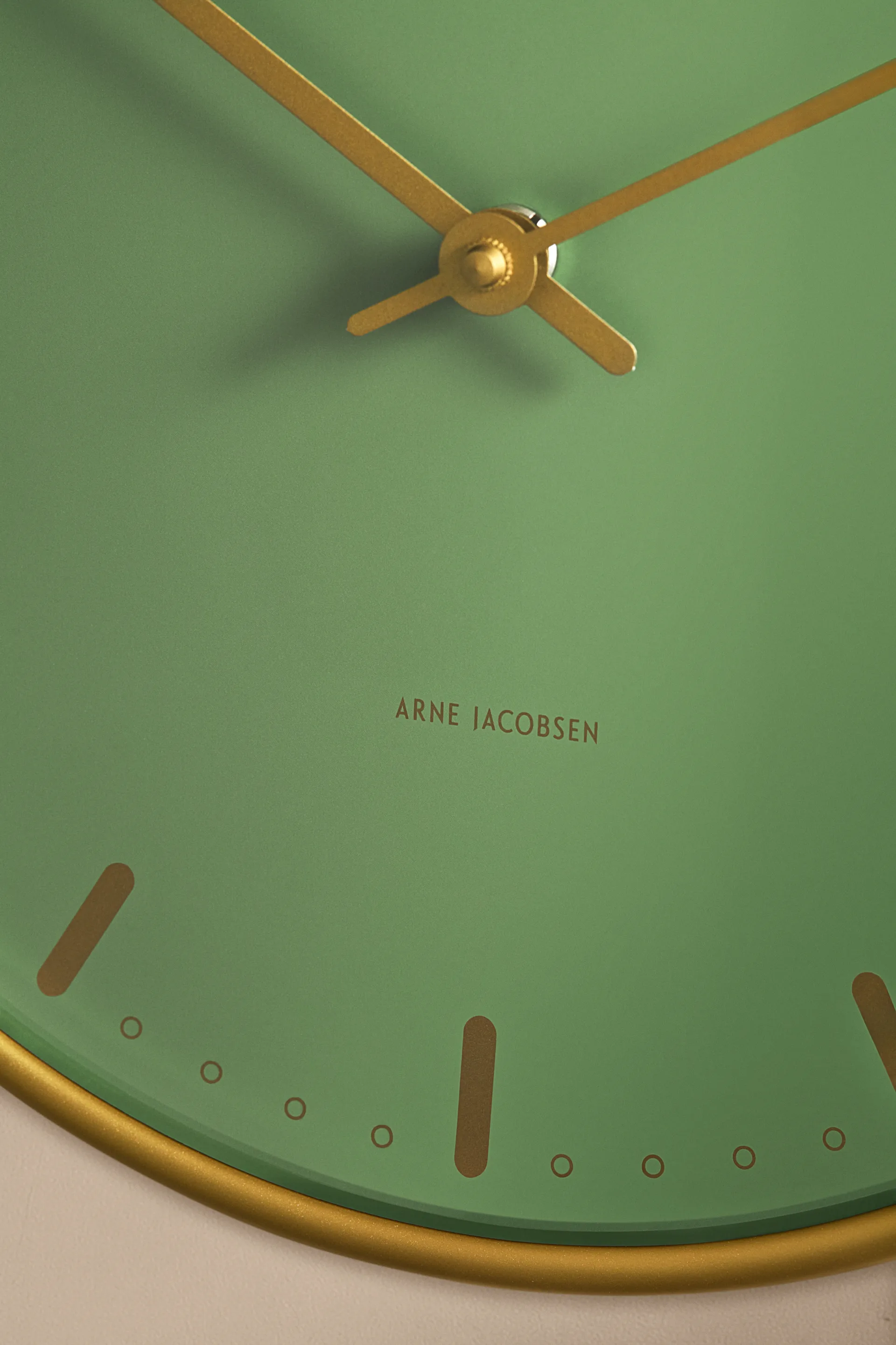 Arne Jacobsen/アルネ・ヤコブセン City Hall, Green, Ø21 cm Arne Jacobsen Clocks | アルネ・ヤコブセン クロック