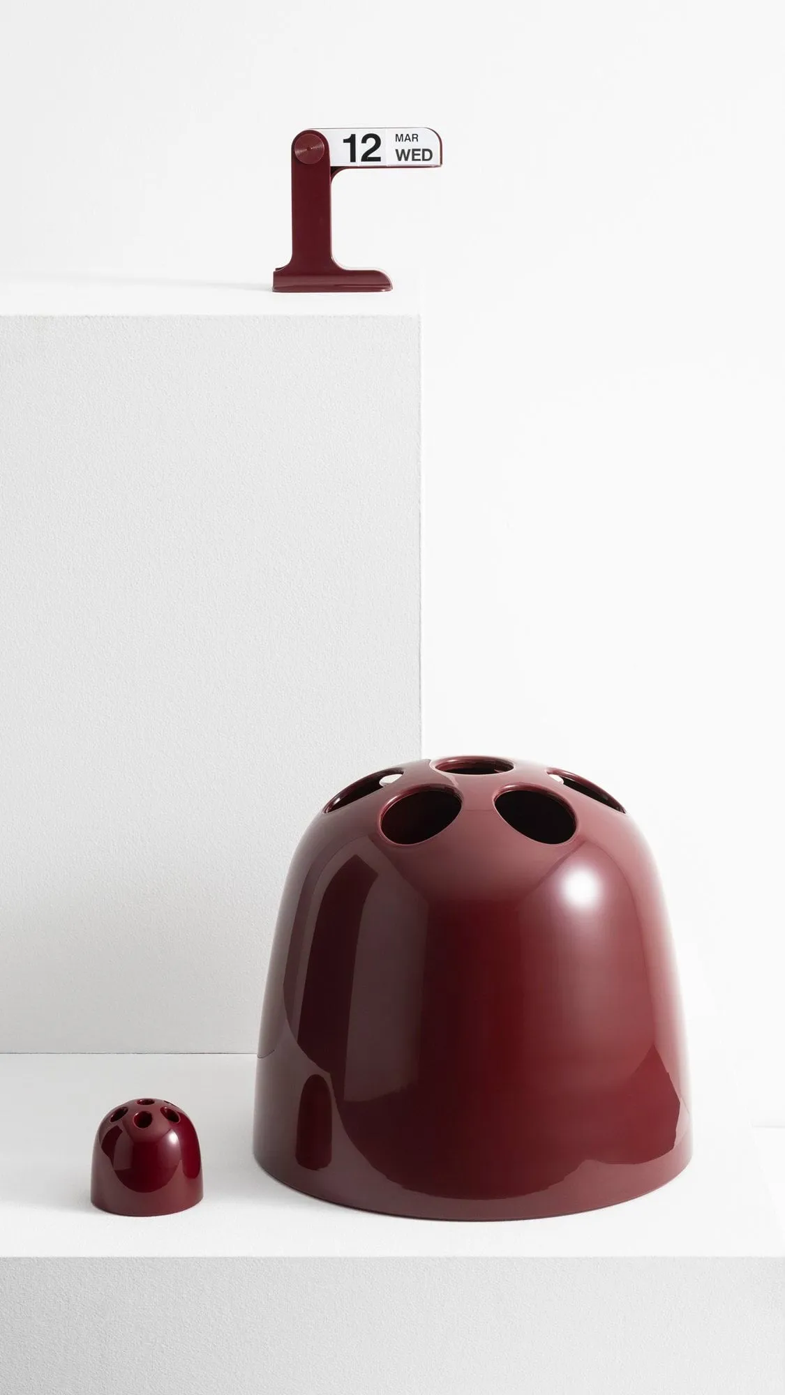 Dedalo アンブレラスタンド, Ruby red Artemide