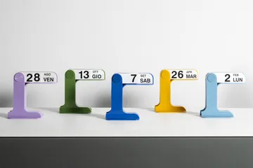 Timor パーペチュアルカレンダー - Yellow - Artemide