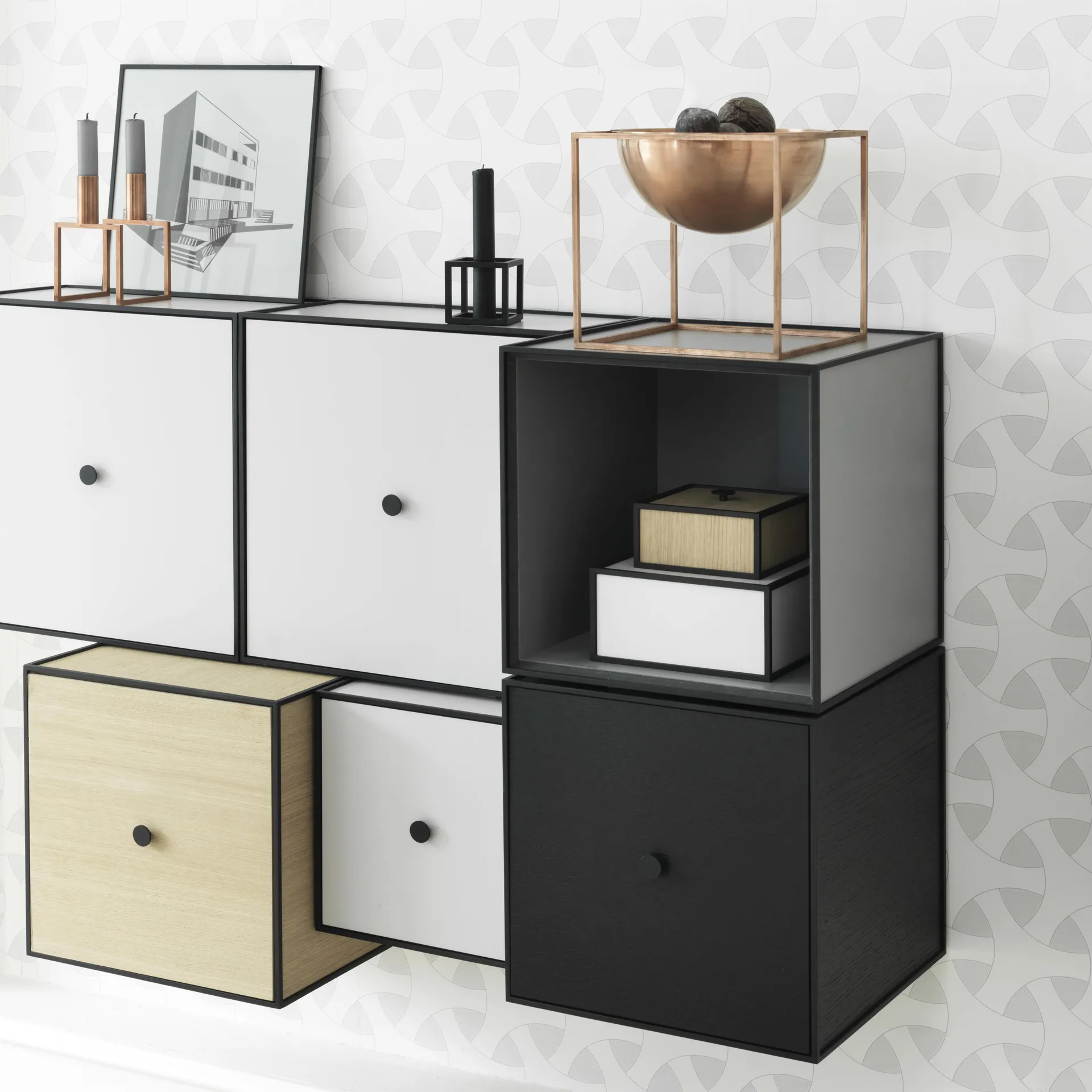 フレーム 42 ドア付きキューブ, light grey Audo Copenhagen | オドー・コペンハーゲン