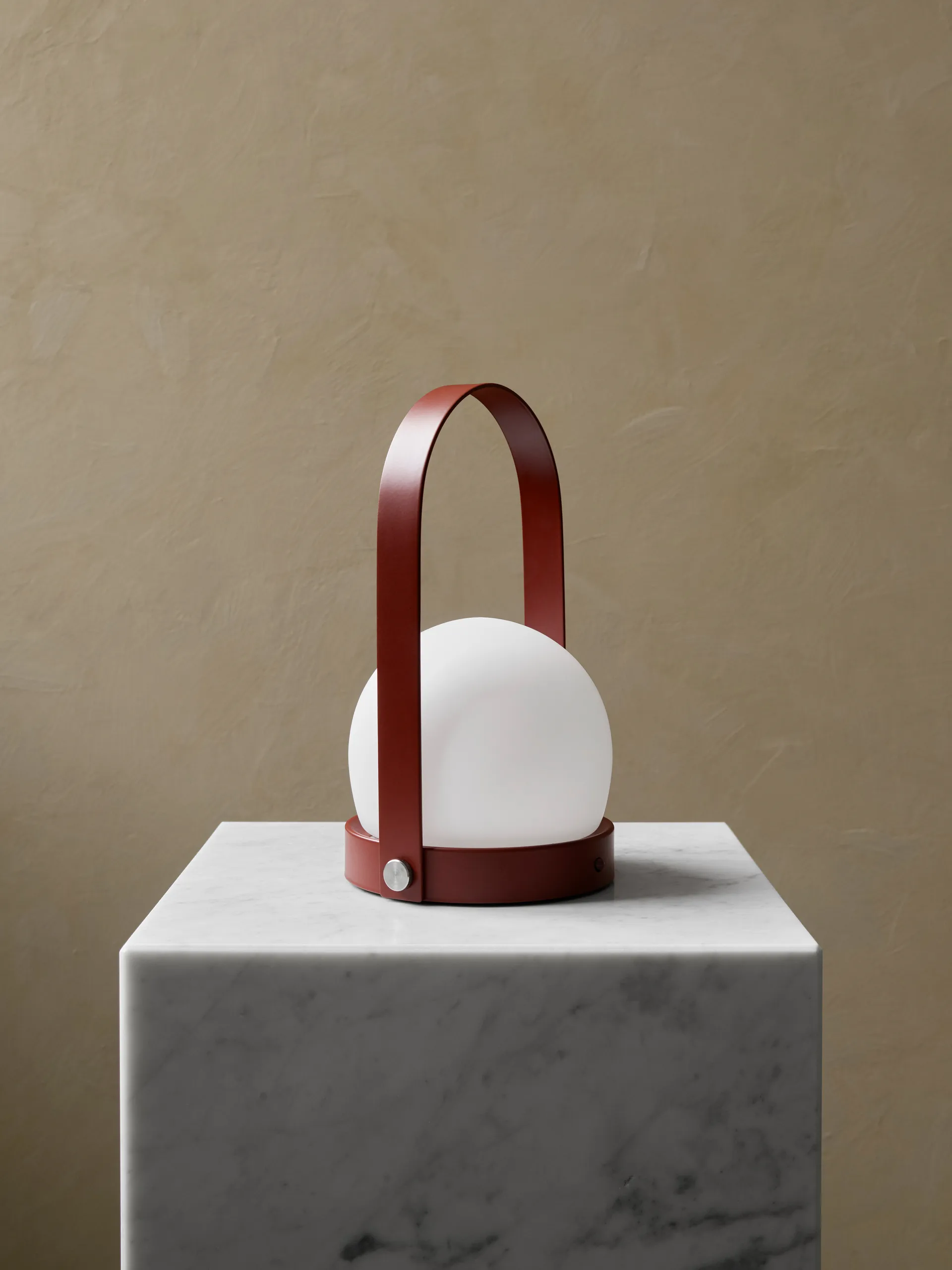 Carrie ポータブルランプ, Burned red Audo Copenhagen | オドー・コペンハーゲン