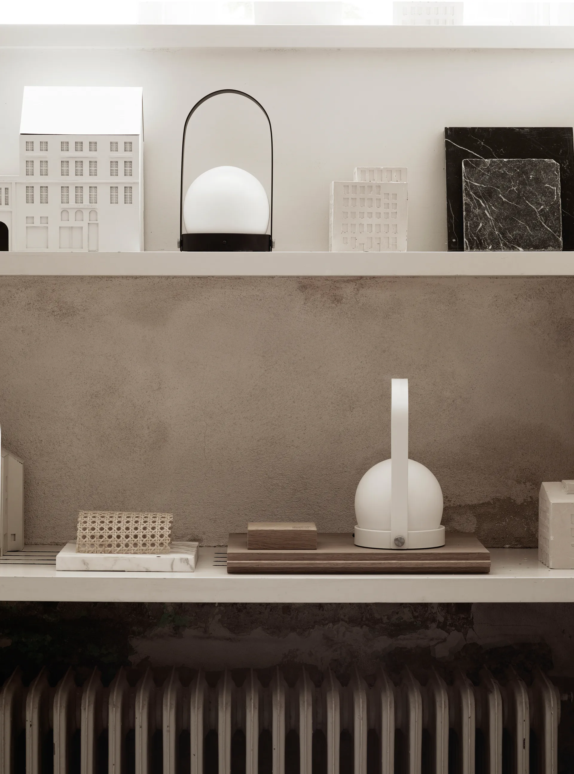 Carrie ポータブルランプ, White Audo Copenhagen | オドー・コペンハーゲン