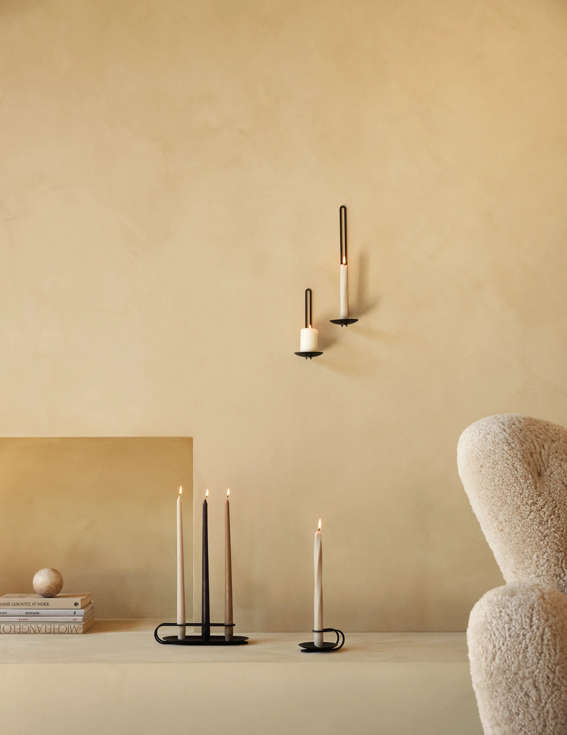 Clip ティーライトホルダー wall 20 cm, Black Audo Copenhagen | オドー・コペンハーゲン