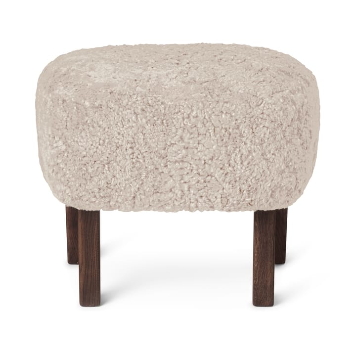 Ingeborg オットマン - Sheep skin moonlight-legs in smoked oak - Audo Copenhagen | オドー・コペンハーゲン