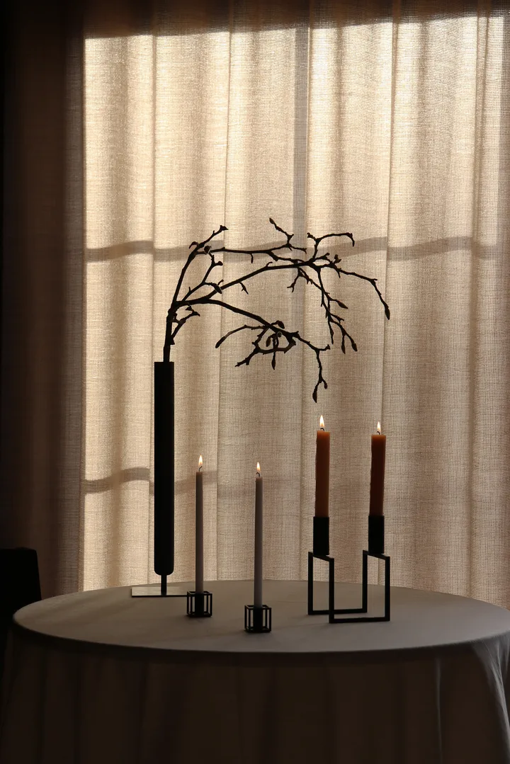 Audo Copenhagen | オドー・コペンハーゲン からのKubus 花瓶 Audo Copenhagen | オドー・コペンハーゲン からのKubus 花瓶