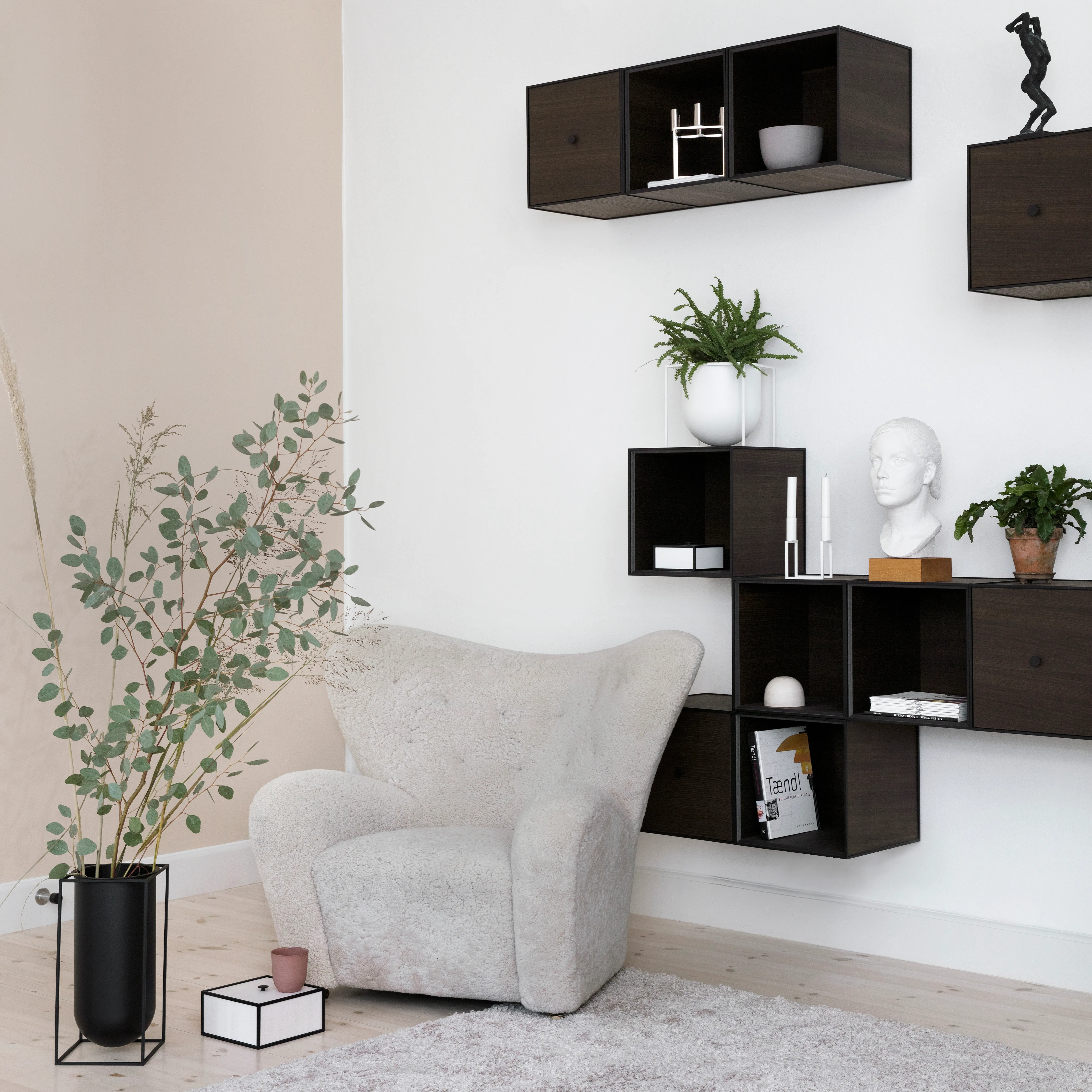 Audo Copenhagen | オドー・コペンハーゲン からのKubus 花瓶 Audo Copenhagen | オドー・コペンハーゲン からのKubus 花瓶