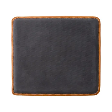 Mauro チェアクッション 椅子用 - Leather Madras cognac - Audo Copenhagen | オドー・コペンハーゲン