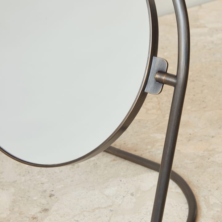 Nimbus テーブル ミラー 25 cm, Bronzed brass Audo Copenhagen | オドー・コペンハーゲン