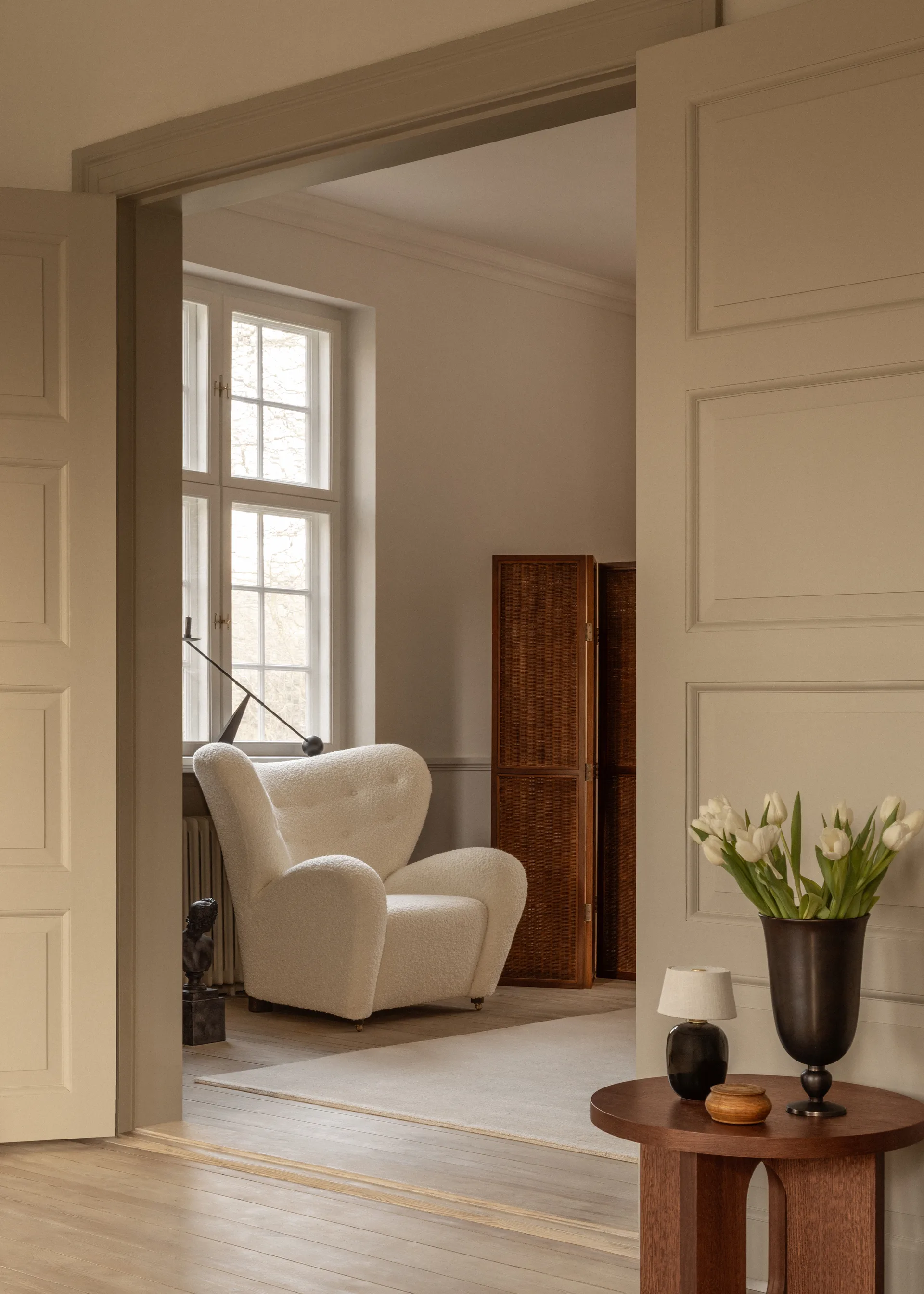 Pavot 花瓶, Bronzed aluminium Audo Copenhagen | オドー・コペンハーゲン