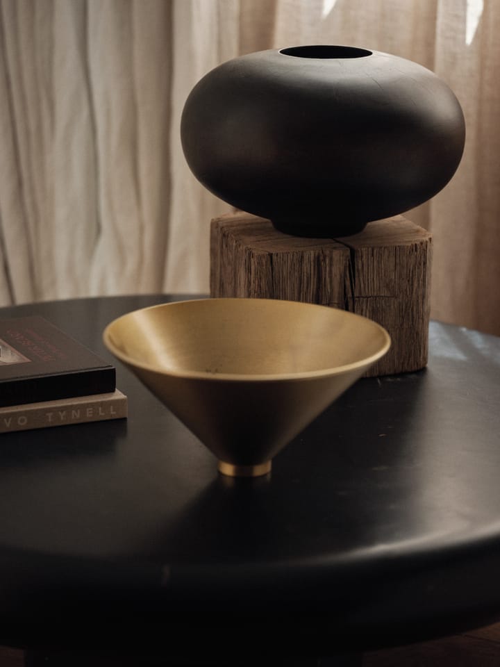 Surround 花瓶 17.5 cm, Mango wood Audo Copenhagen | オドー・コペンハーゲン