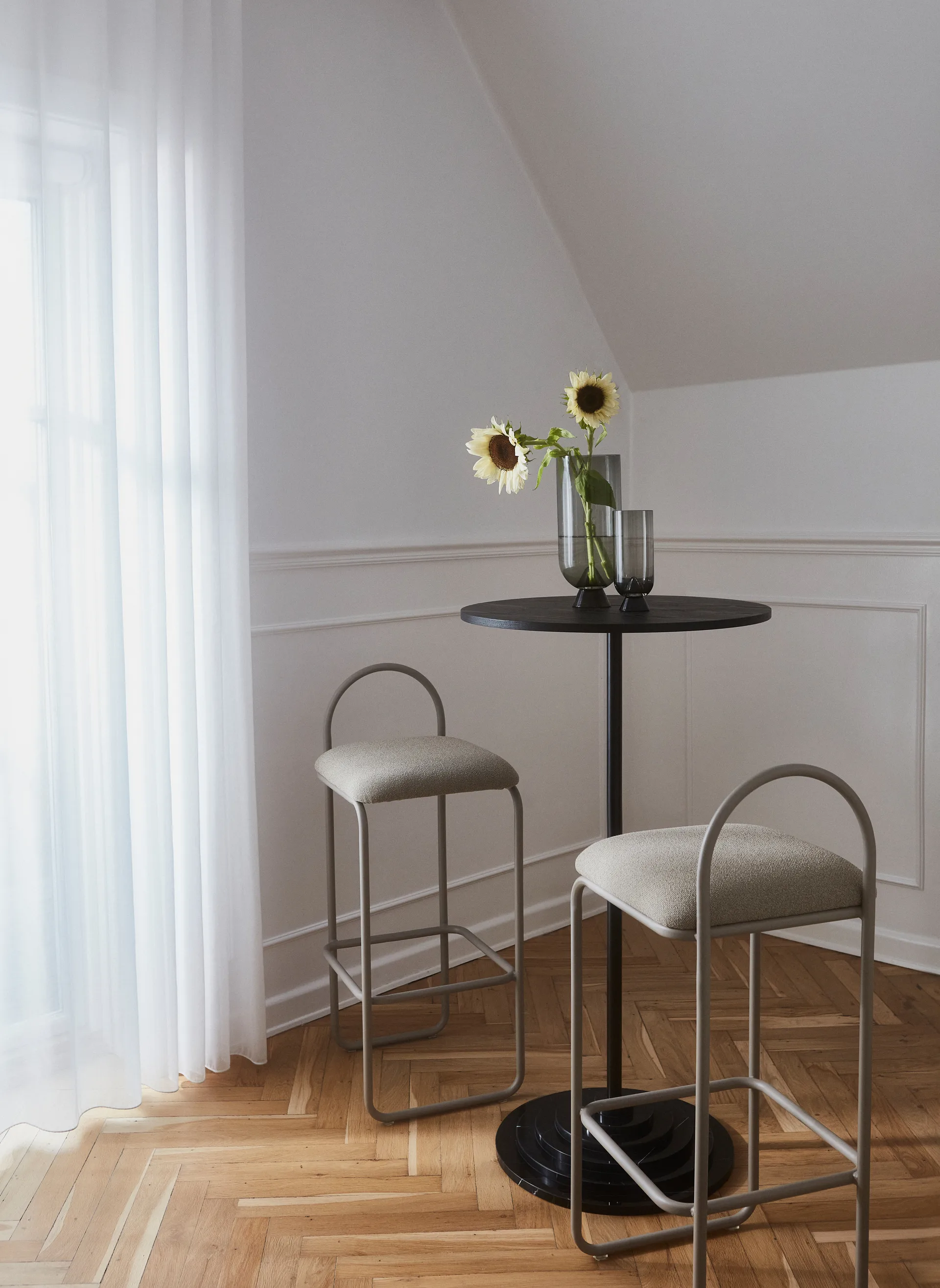 Angui バースツール bouclé, Taupe AYTM | アイテム