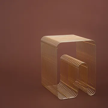Curva スツール H43 cm - Brass - AYTM | アイテム