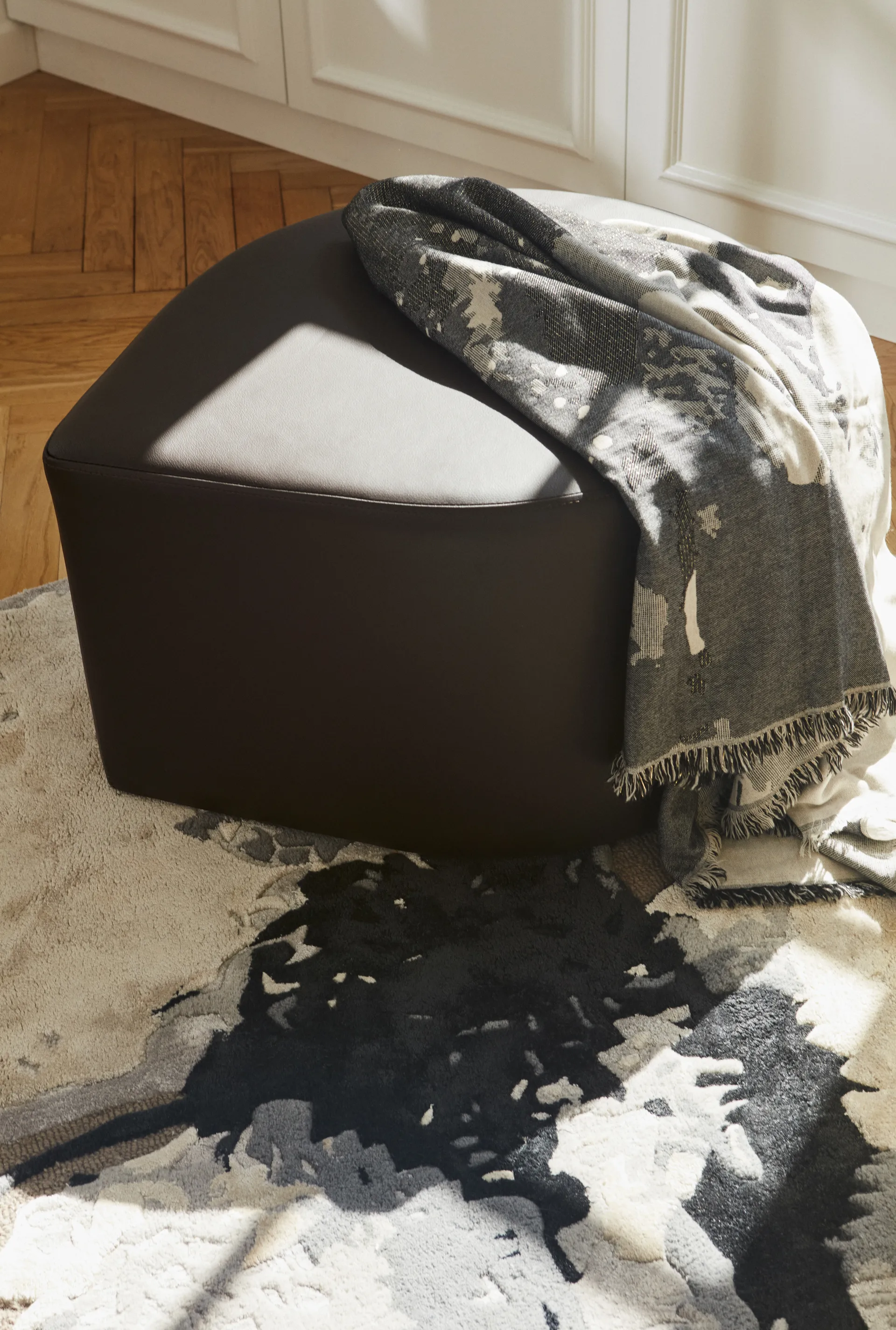 Floreo スロー 130x170 cm, White-grey AYTM | アイテム