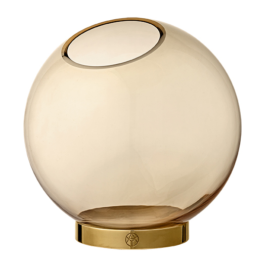 【新品未使用】AYTM アイテム Globe じょうろ GOLD 23 cm AYTM | アイテム からのGlobe じょうろ 23 cm - NordicNest.jp