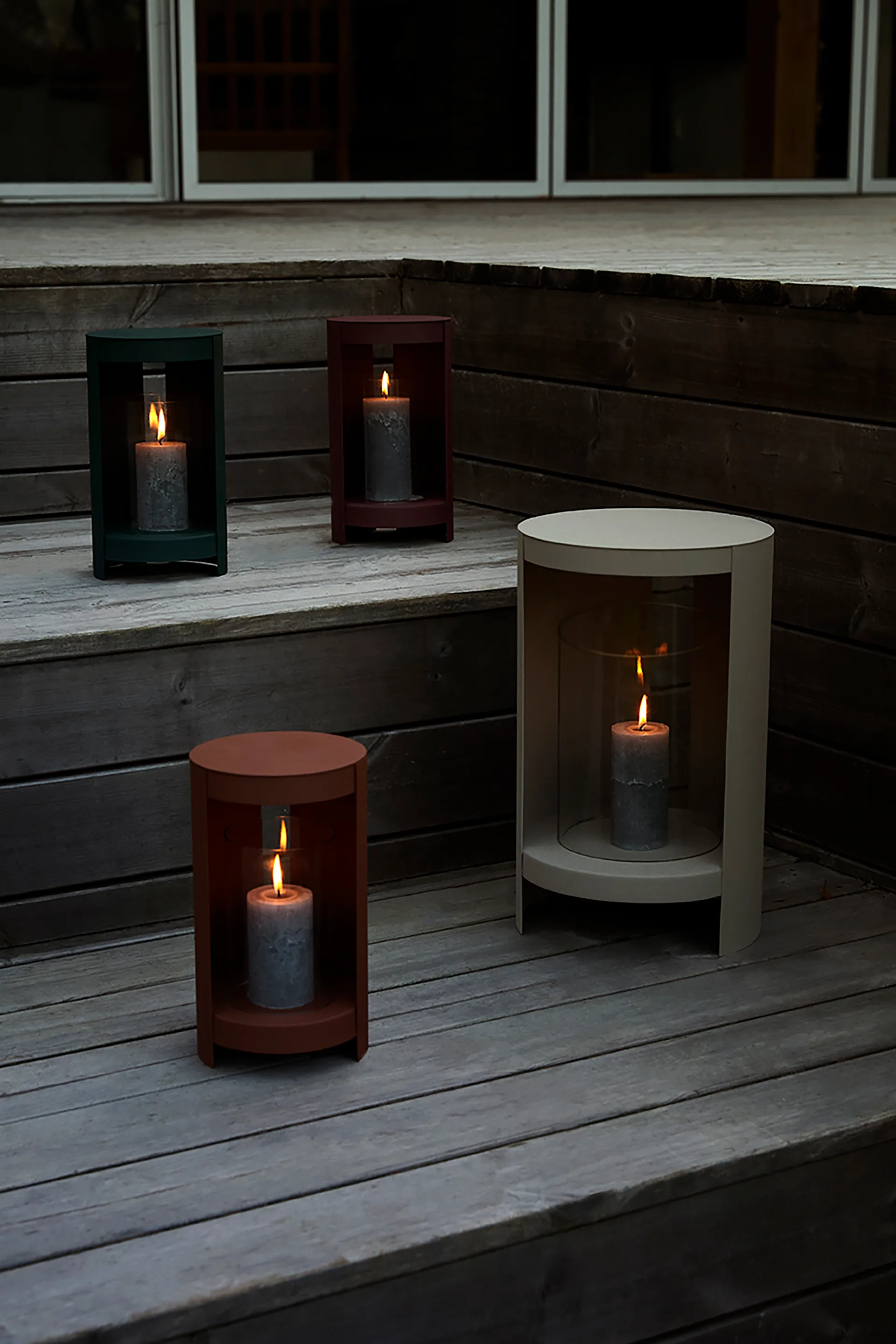 Ora ランタン 28 cm, Bordeaux AYTM | アイテム