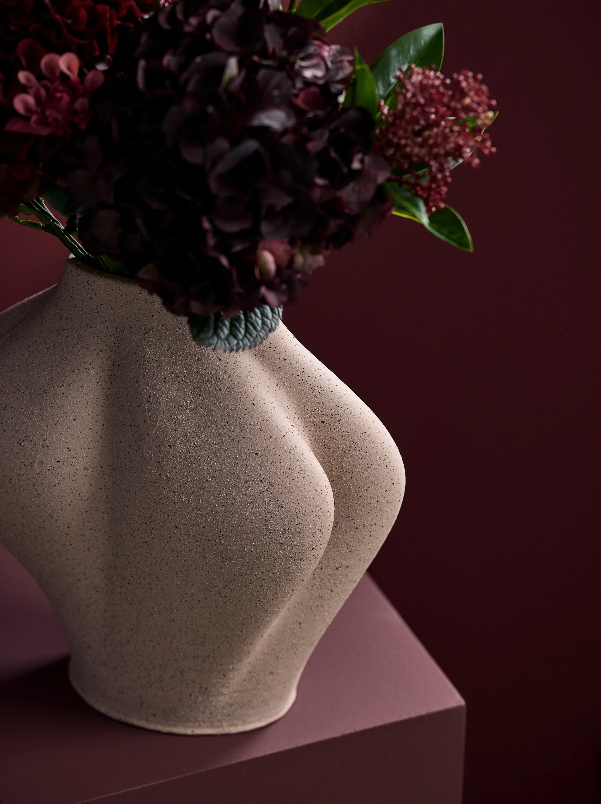 Saltare ベース, Rose, Ø13.8x30 cm AYTM | アイテム