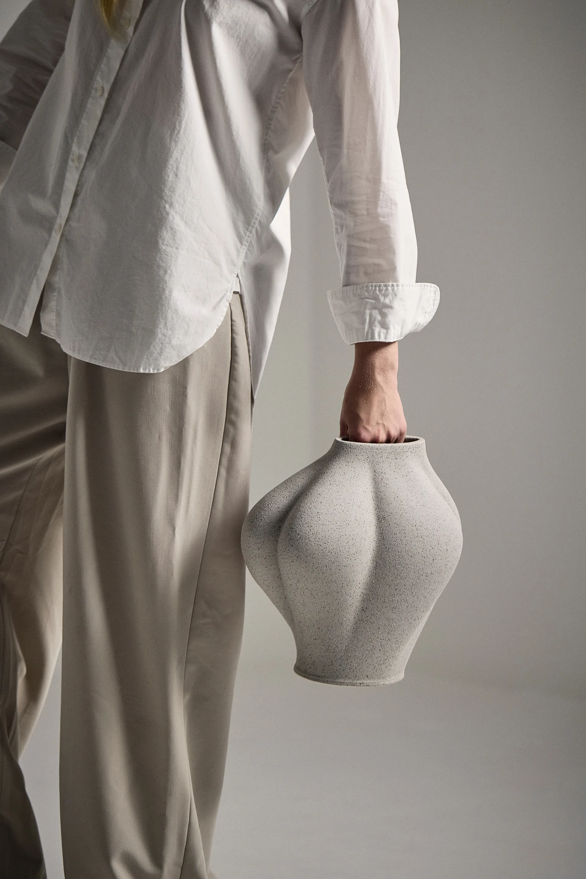 Saltare ベース, Taupe, Ø13.8x30 cm AYTM | アイテム