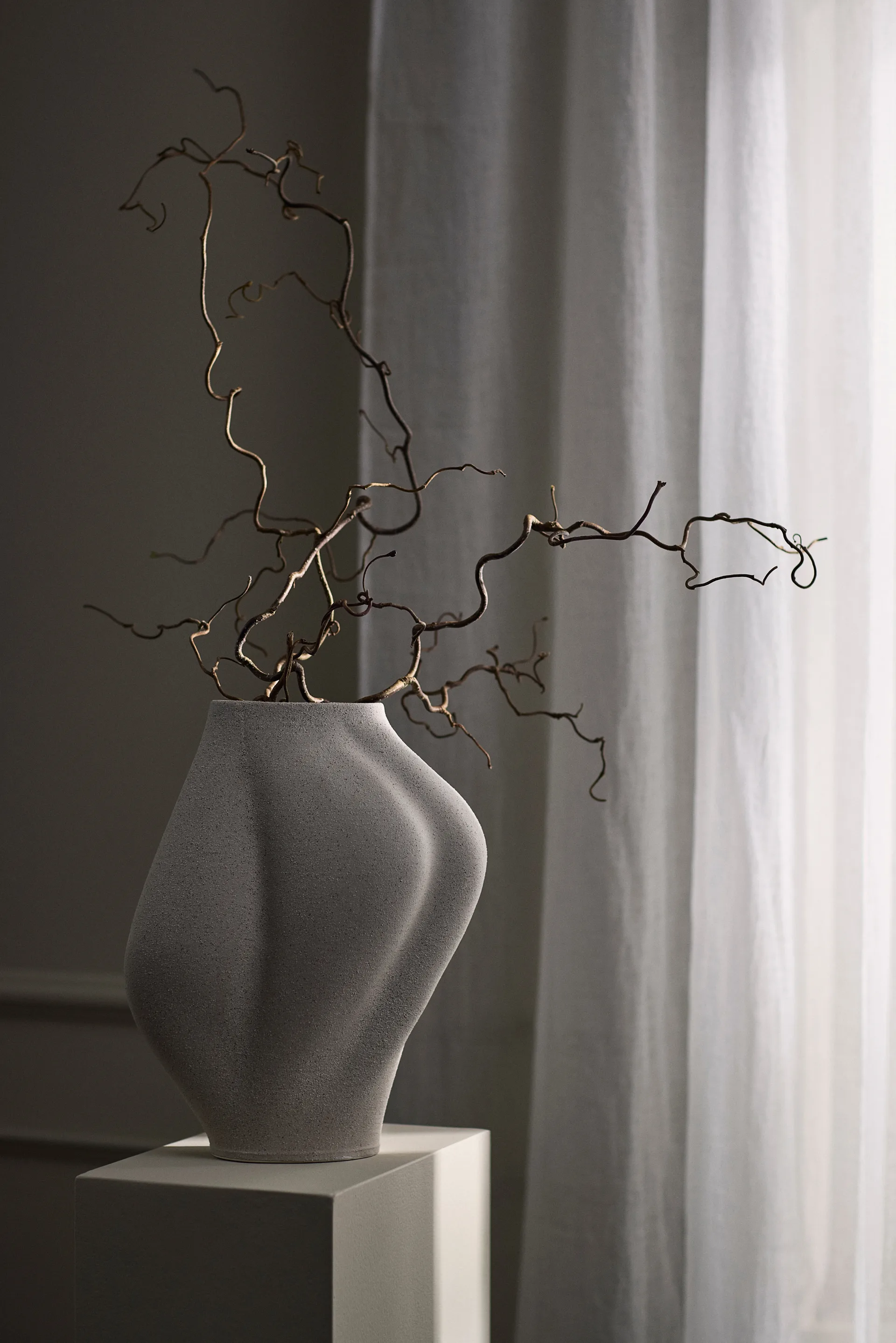 Saltare ベース, Taupe, Ø17x35 cm AYTM | アイテム