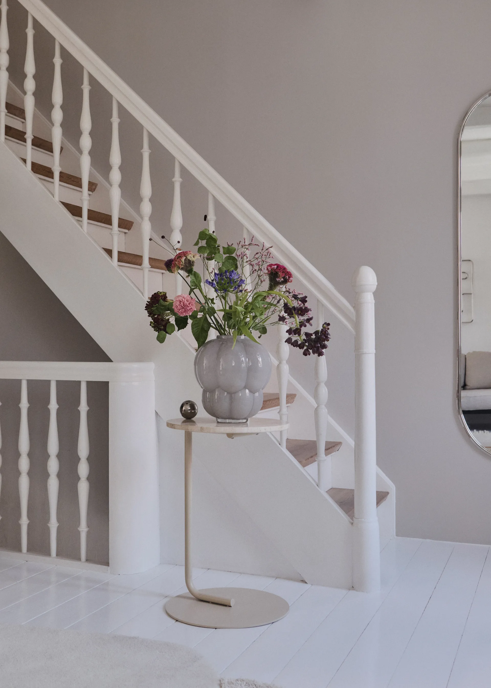 Uva 花瓶 35 cm, Dove Grey AYTM | アイテム