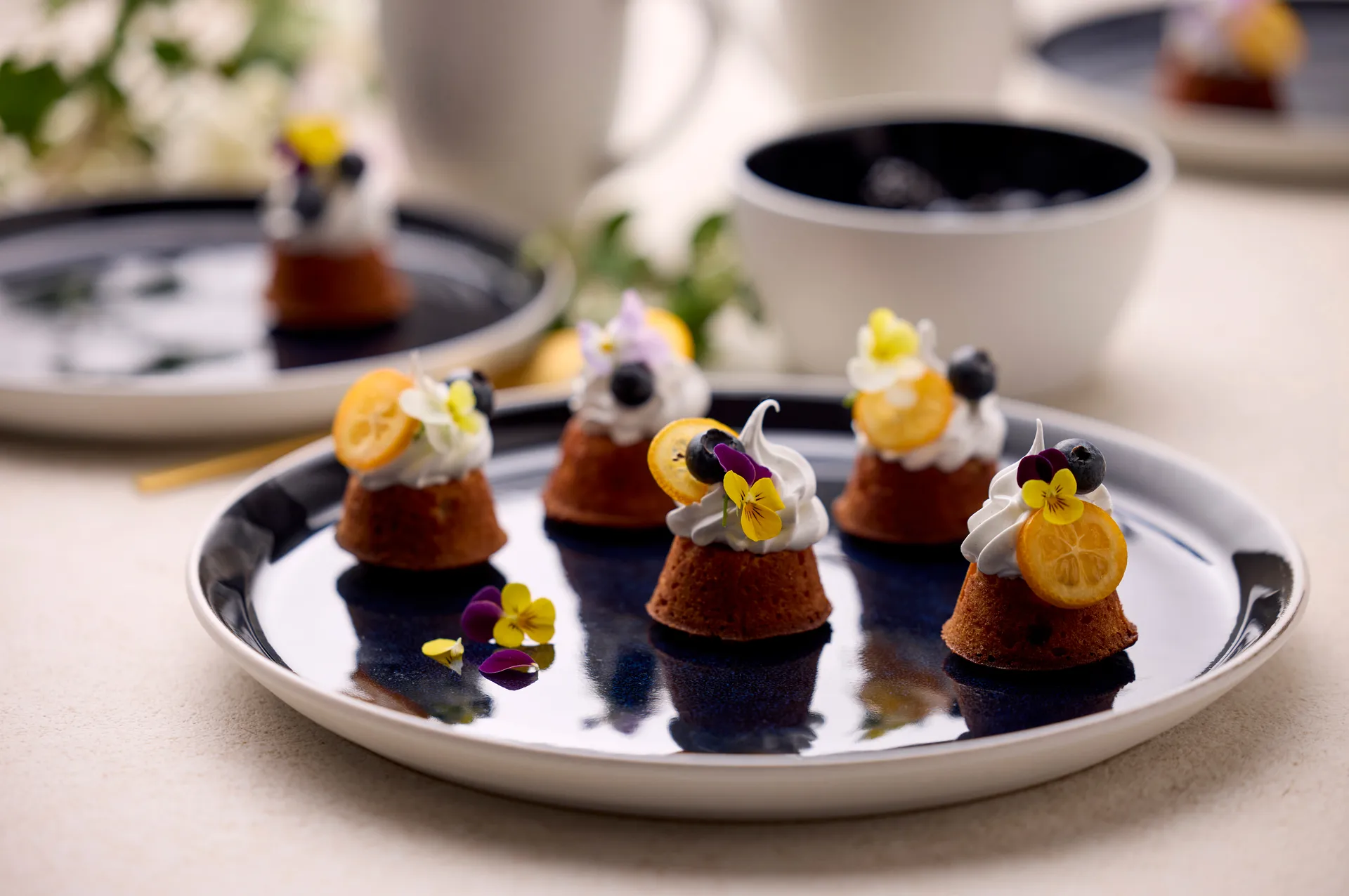 Bitz プレート ガストロ Ø27 cm, White-dark blue Bitz | ビッツ