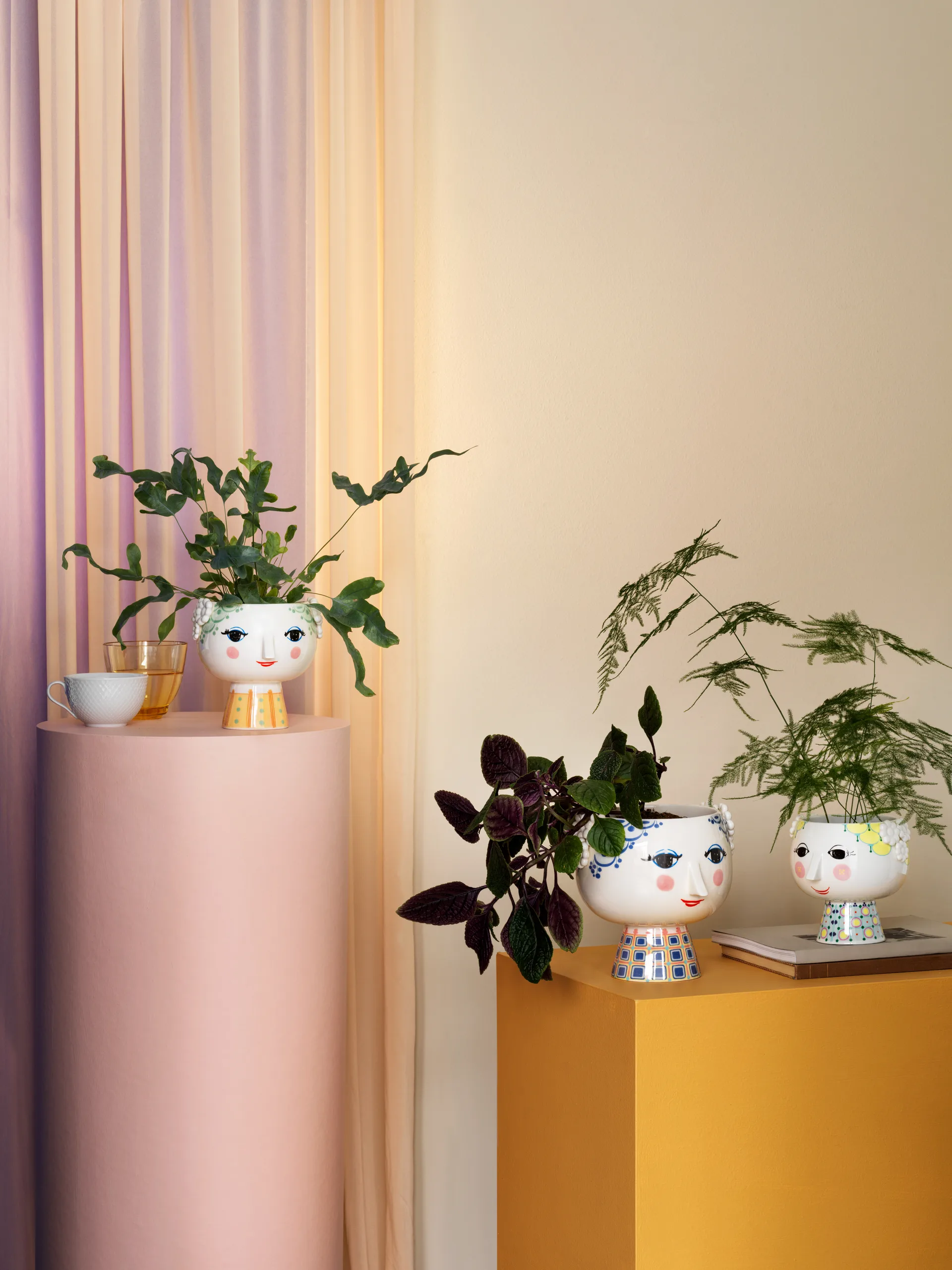 Eva 植木鉢 脚付き Ø21 cm, Blue Bjørn Wiinblad