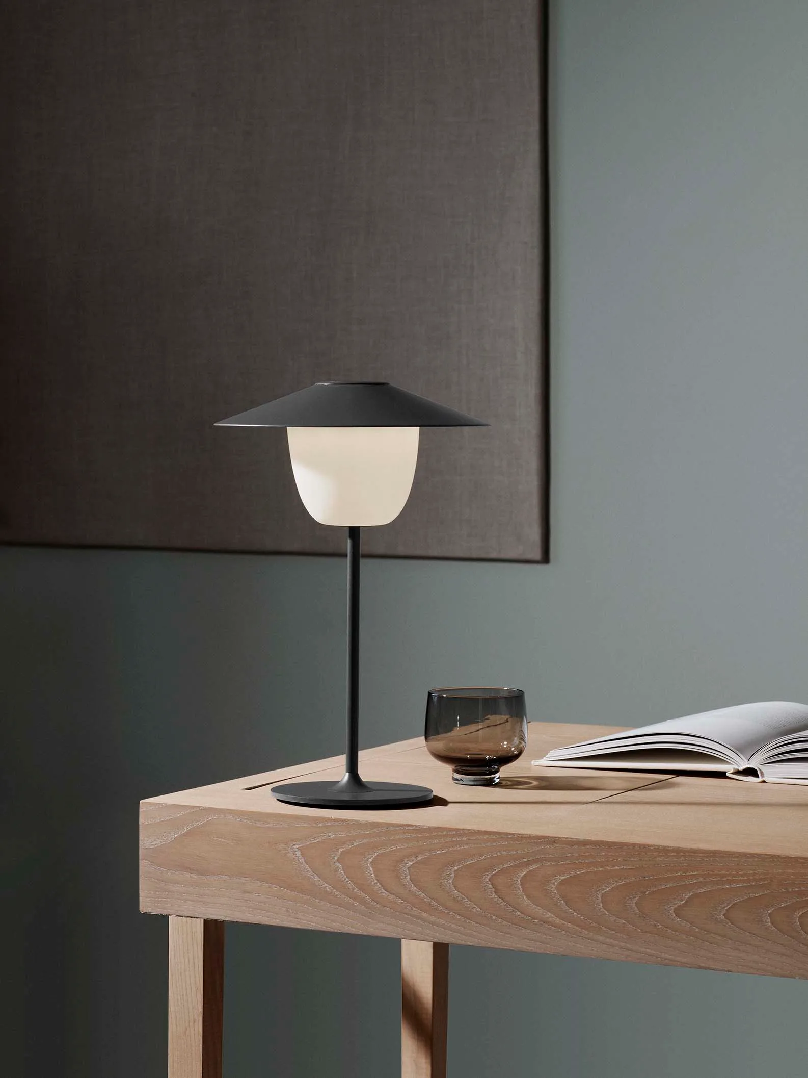 Ani mobile LEDランプ 33 cm, warm gray (dark grey) Blomus | ブロムス