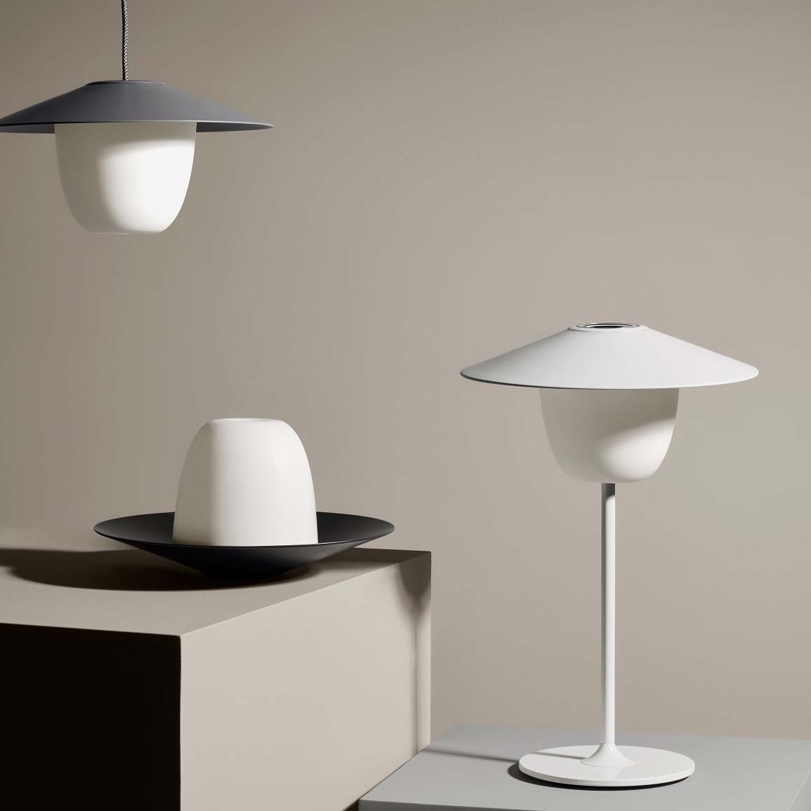 blomus ブロムス ANI Lamp Large  LED ホワイト ANI Lamp 3in1 Rechargeable LED– blomus