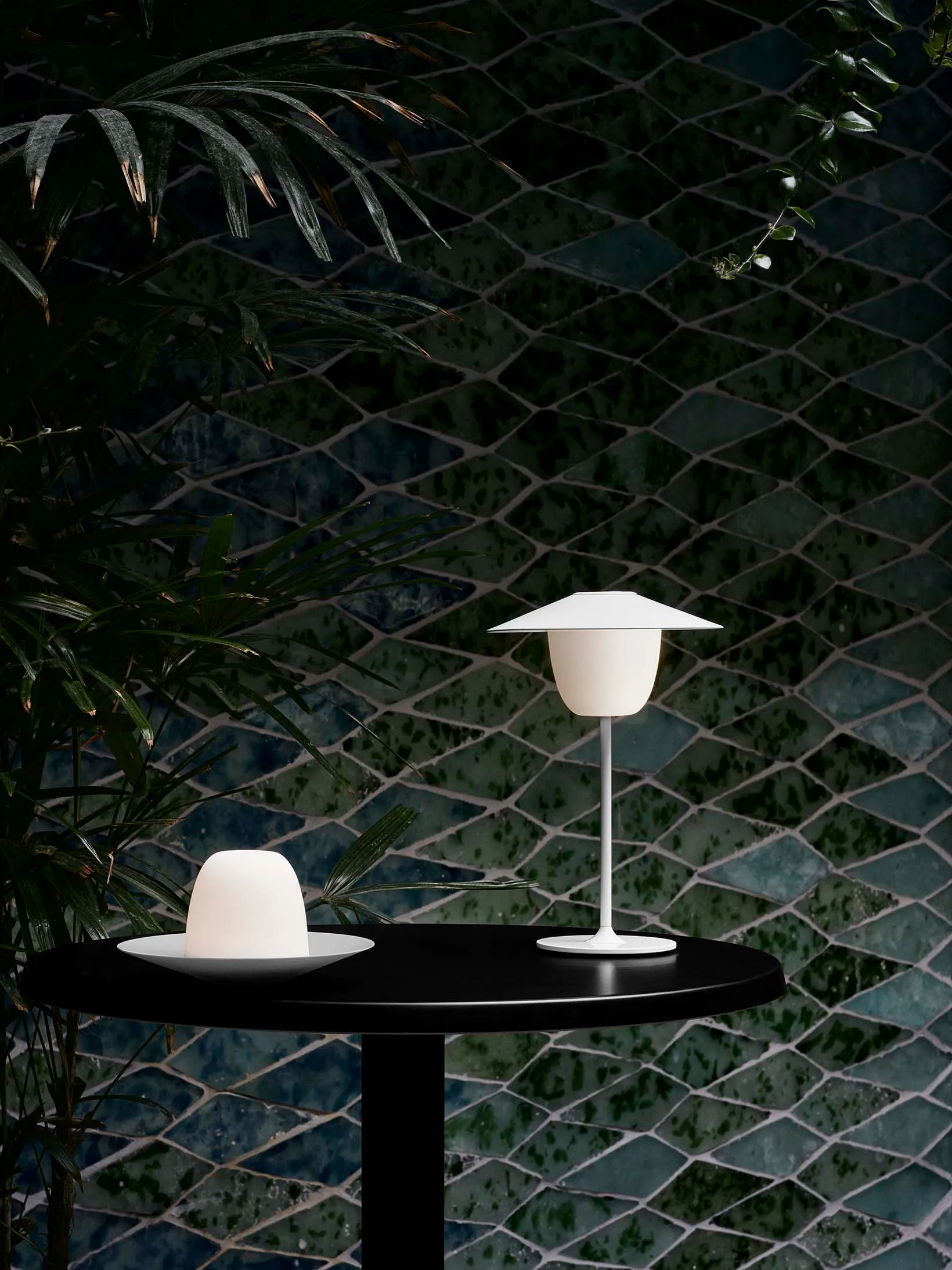 Ani mobile LEDランプ 33 cm, white Blomus | ブロムス