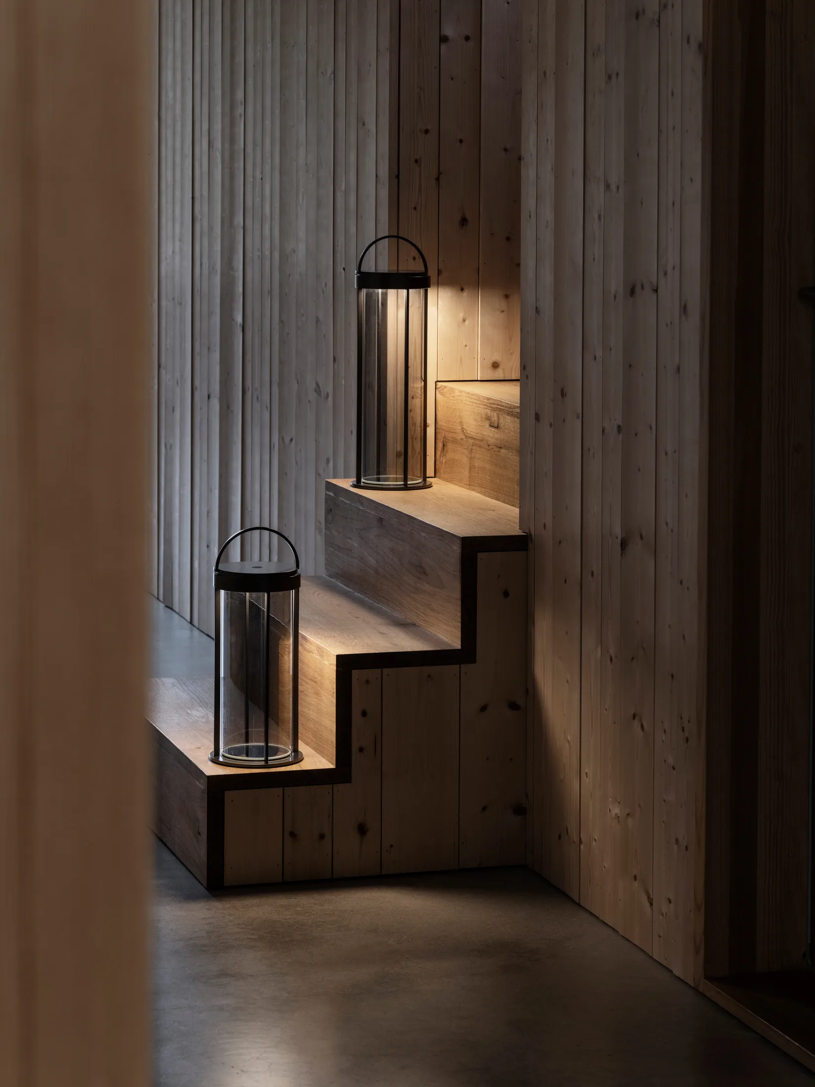 Mituro モバイル LEDランプ S, Gun metal Blomus | ブロムス