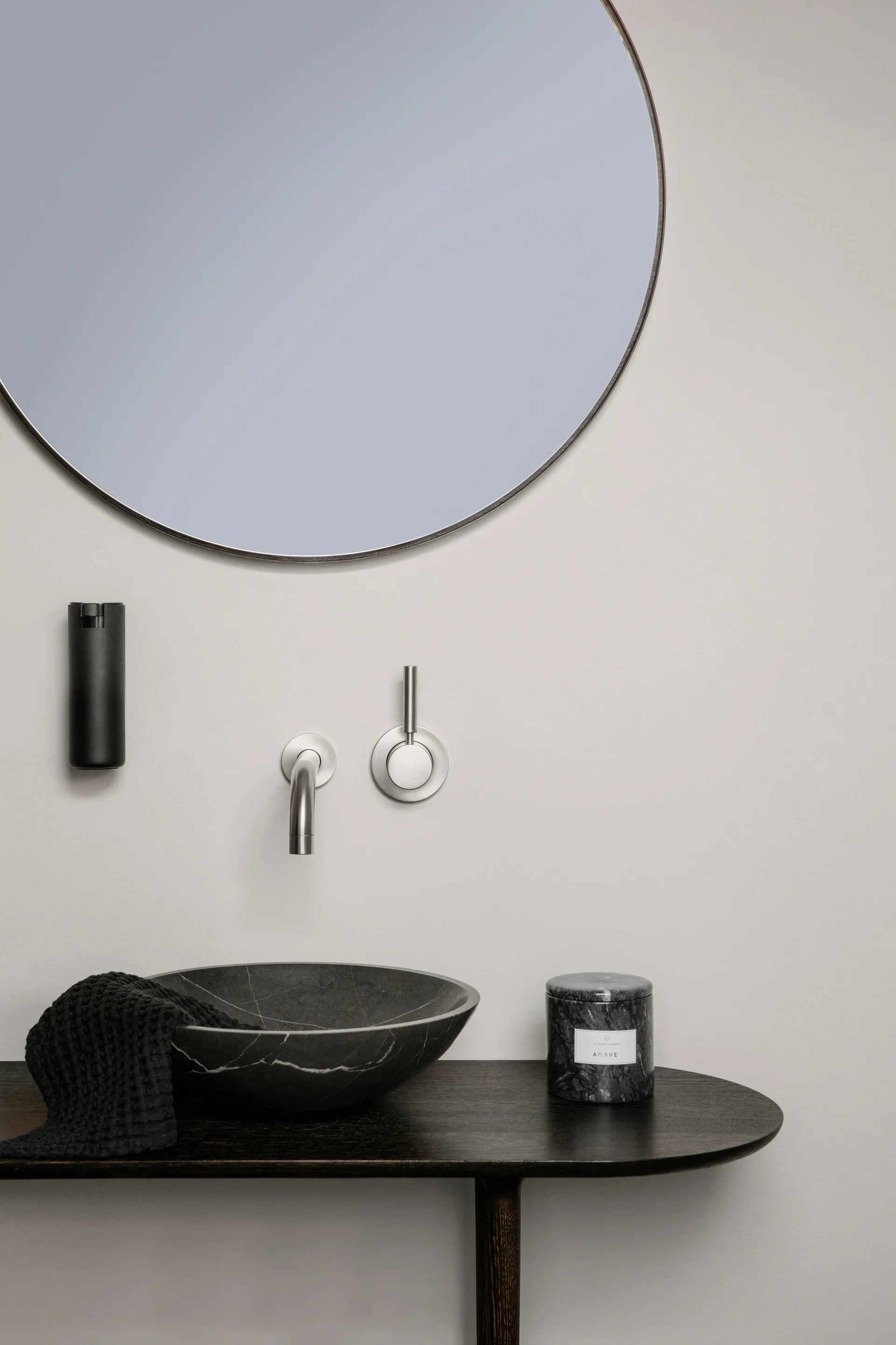 Modo ソープディスペンサー wall mounted, Black Blomus | ブロムス